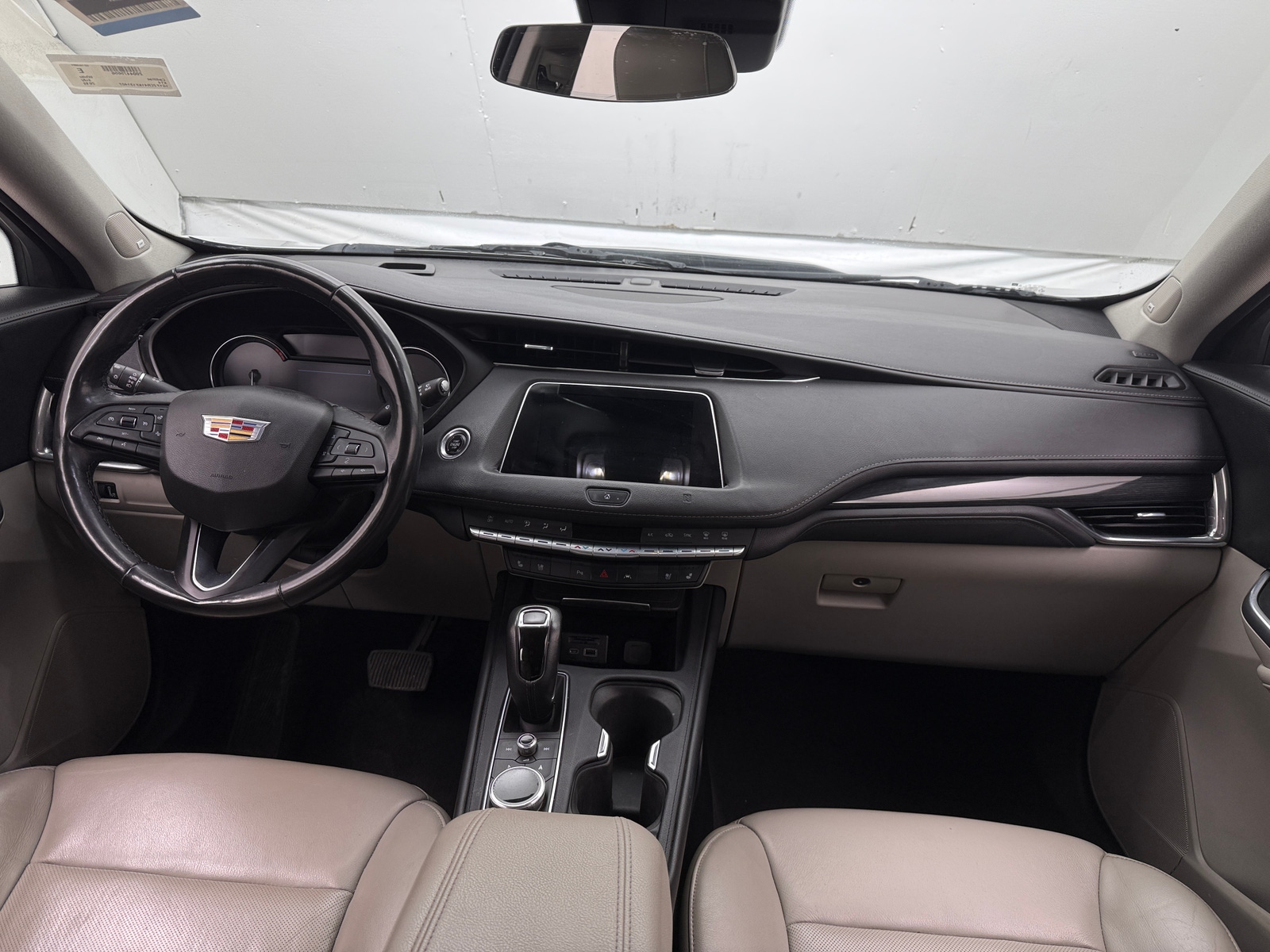 Thumbnail: 2019 Cadillac XT4 - 2
