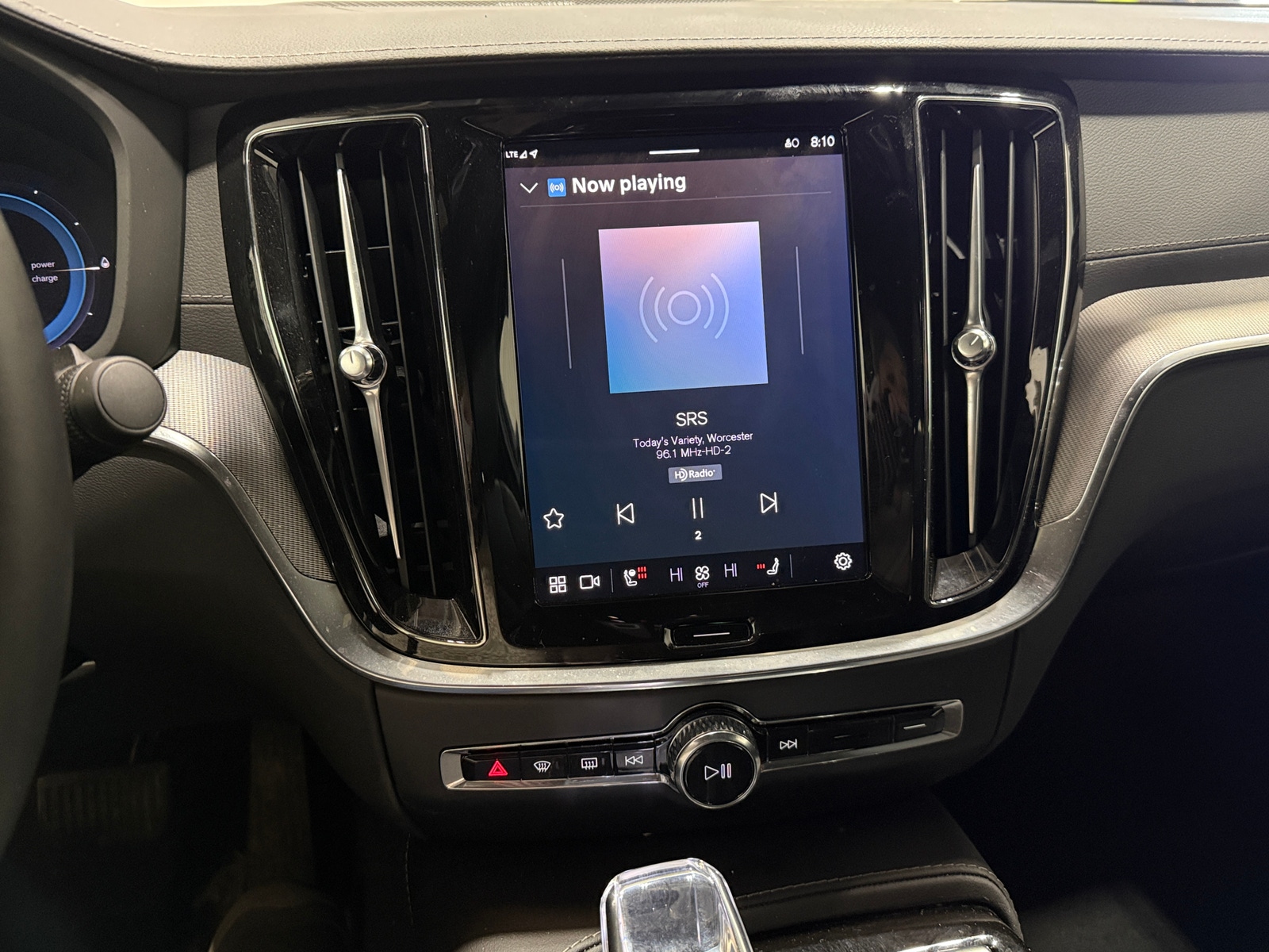 Thumbnail: 2025 Volvo S60 - 3