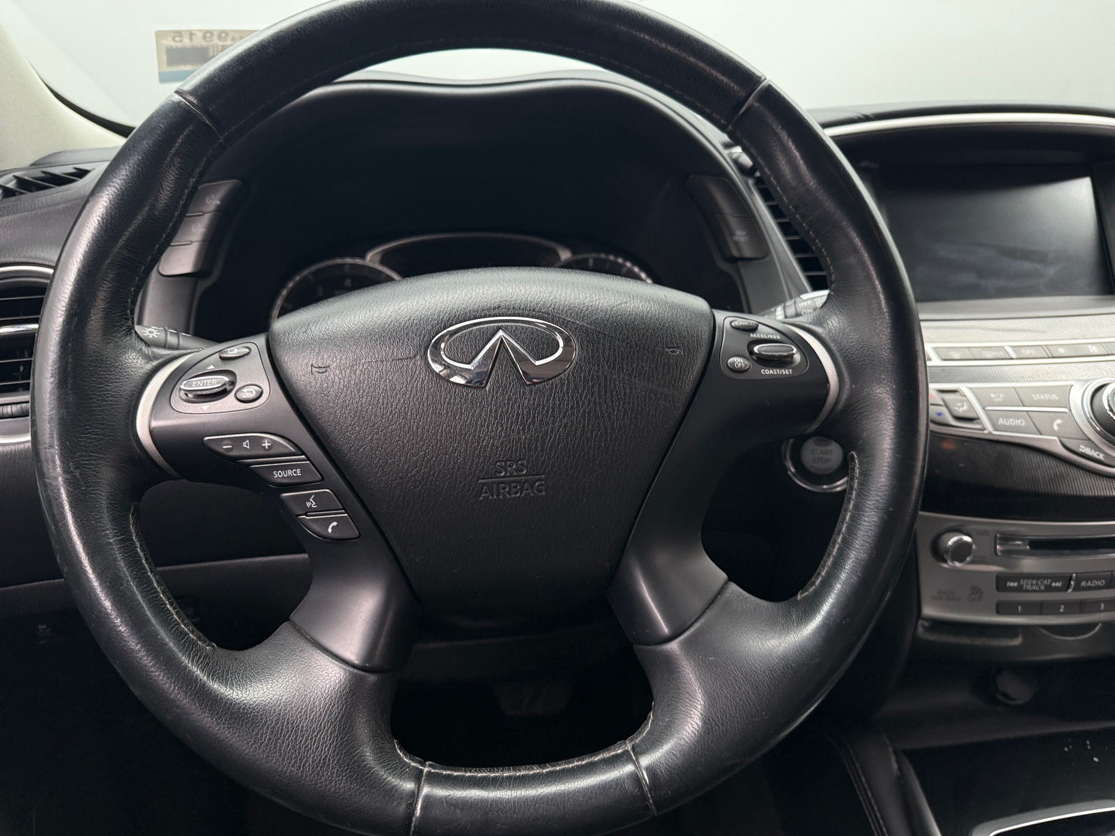 Thumbnail: 2017 INFINITI QX60 - 4