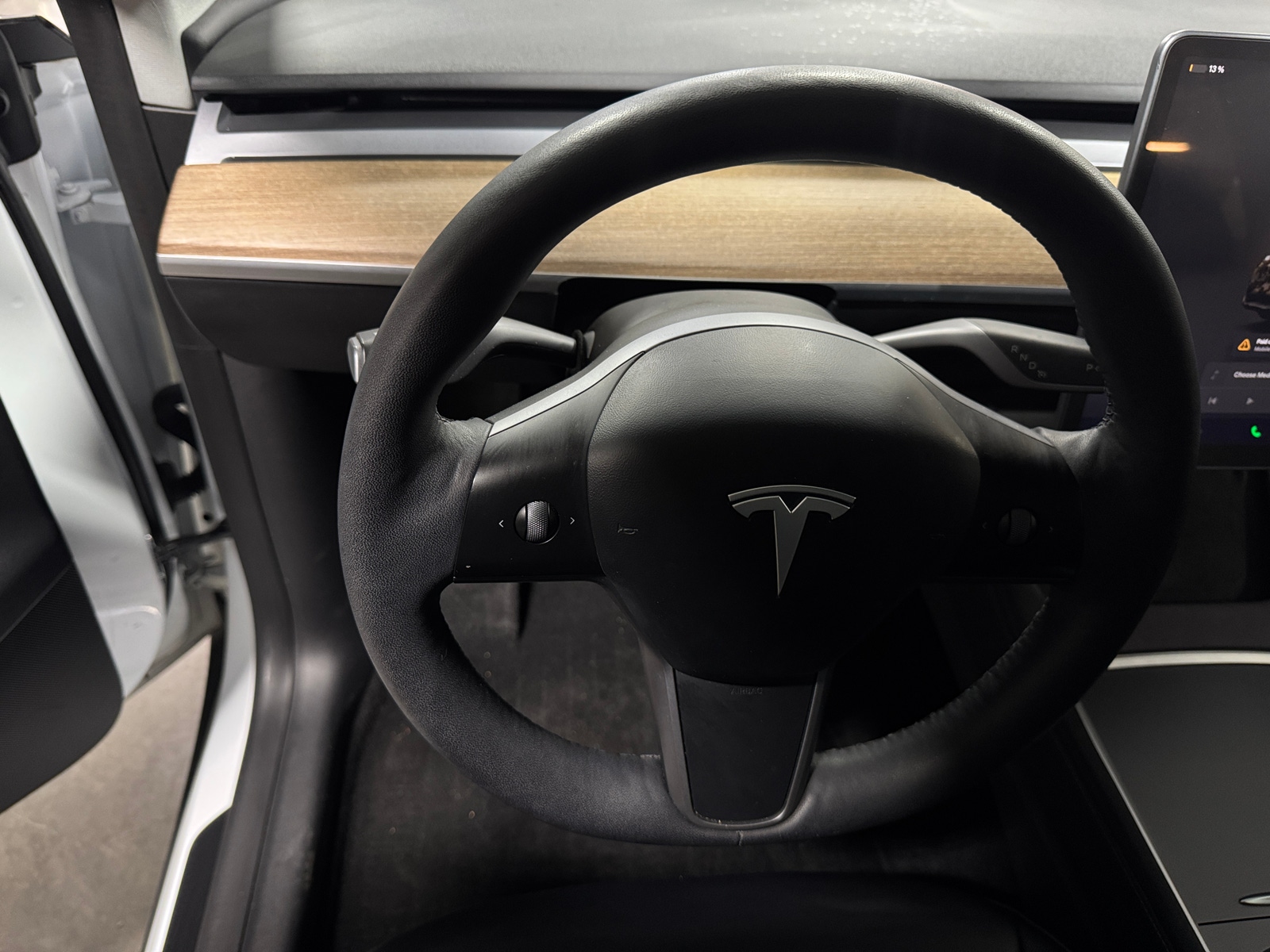 Thumbnail: 2022 Tesla Model Y - 4