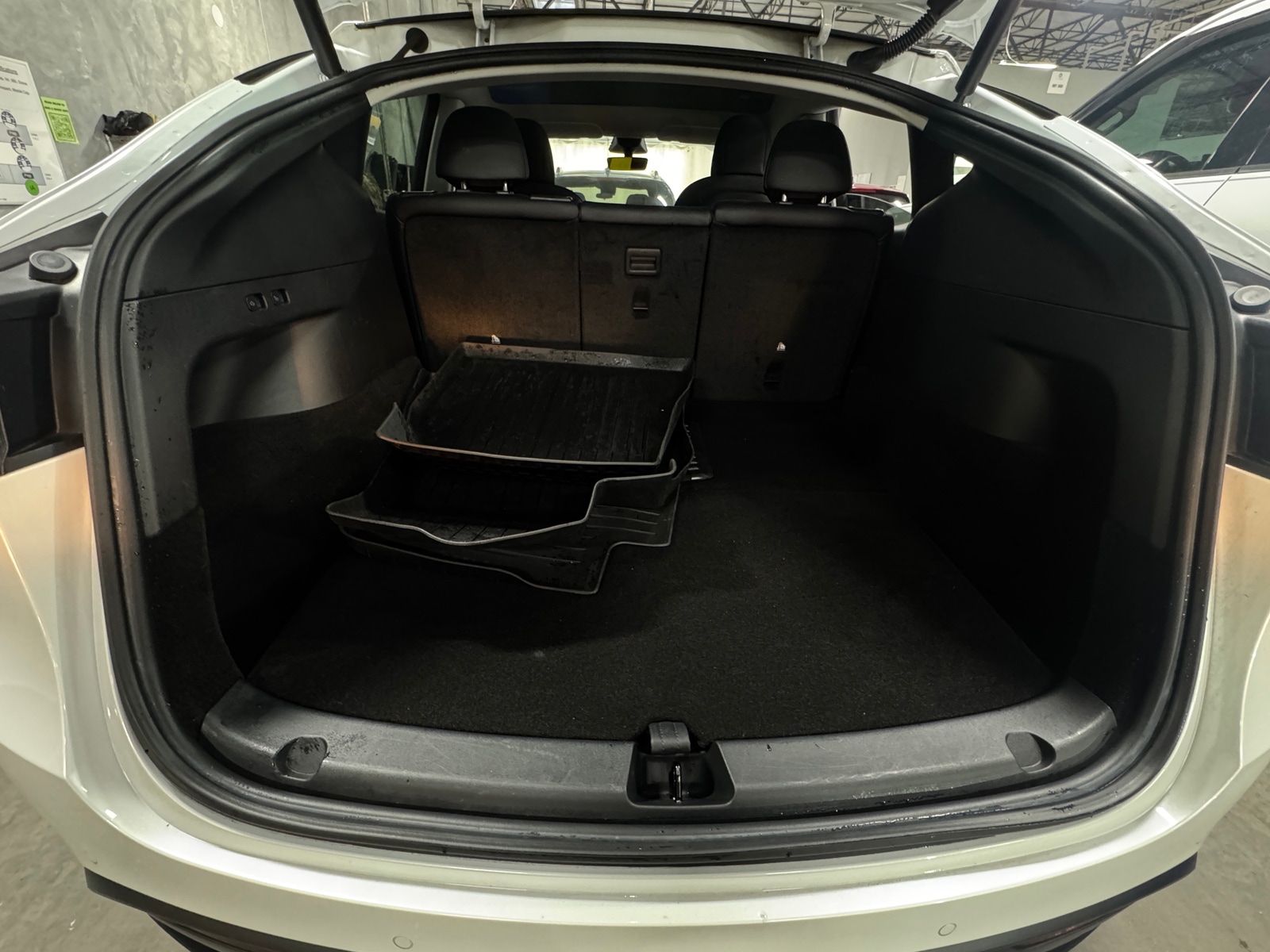 Thumbnail: 2022 Tesla Model Y - 6