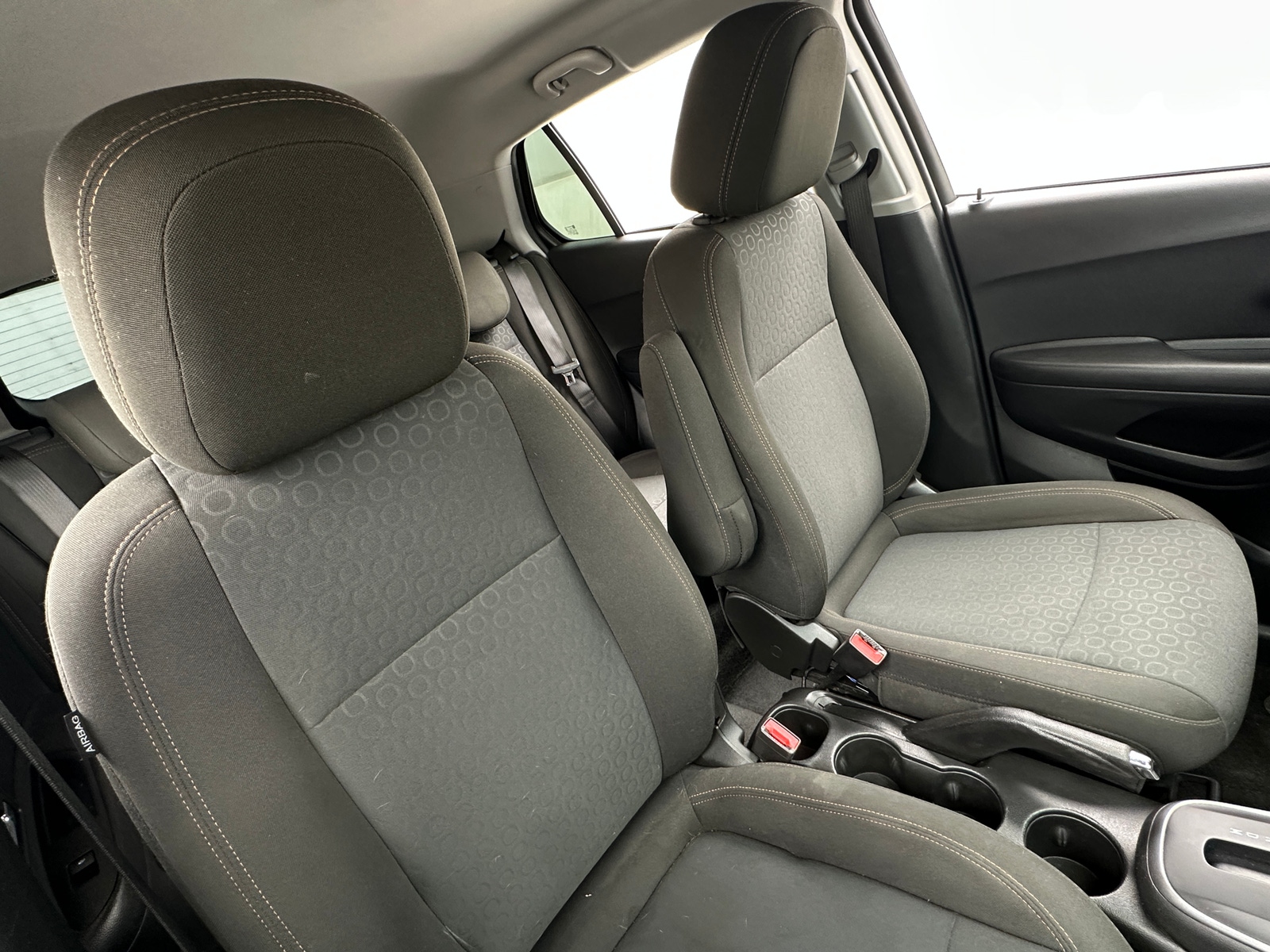 Thumbnail: 2020 Chevrolet Trax - 2