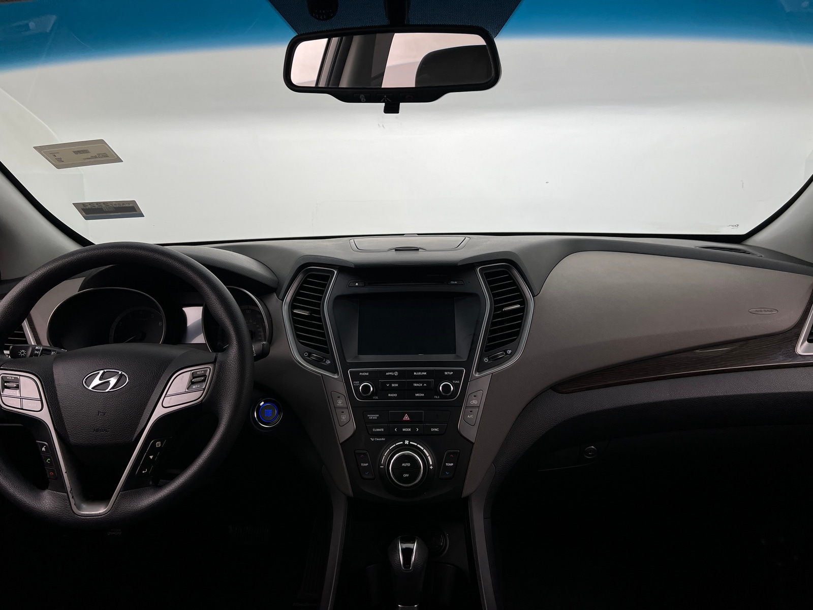 Thumbnail: 2017 Hyundai Santa Fe - 3