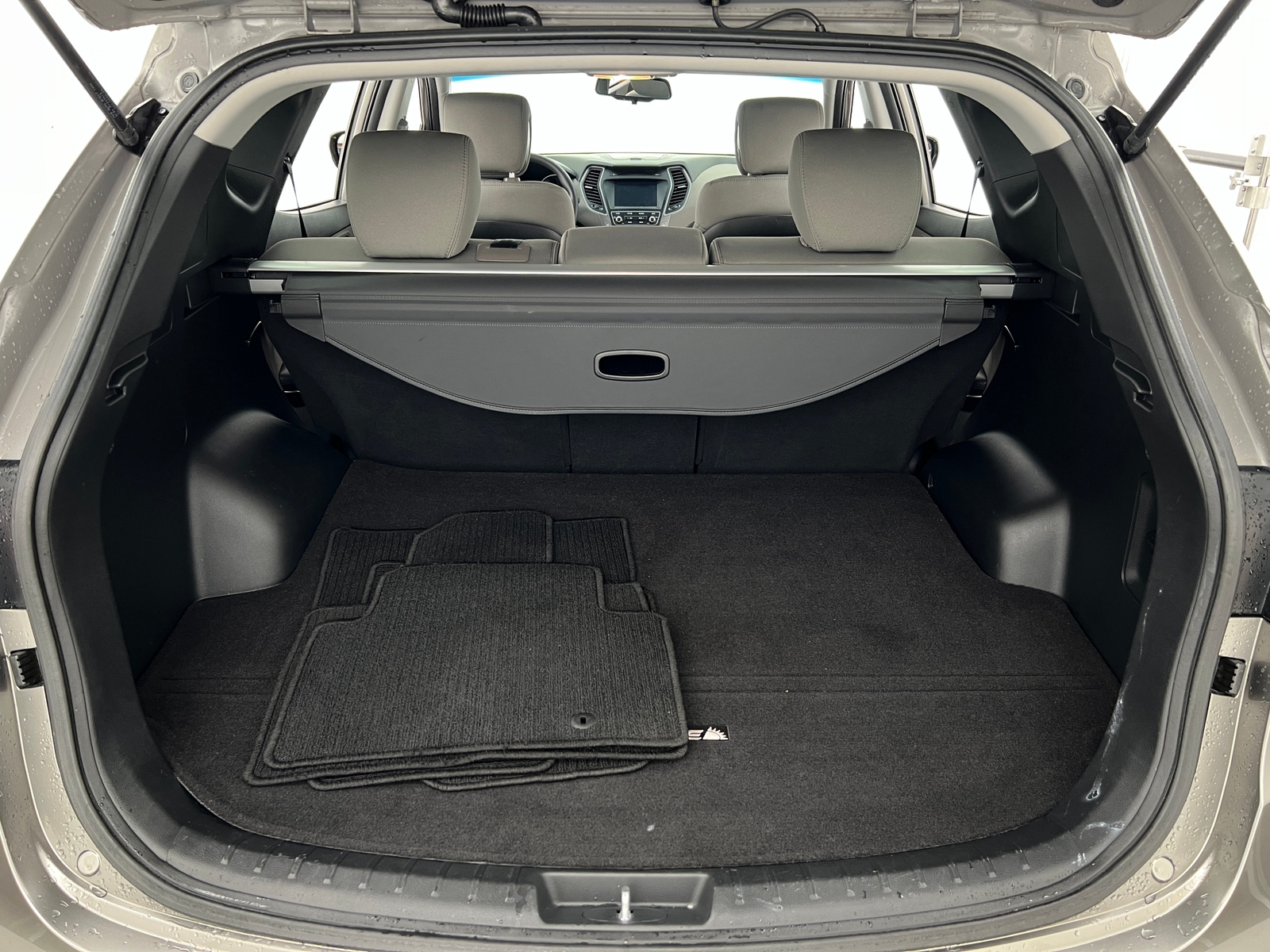 Thumbnail: 2017 Hyundai Santa Fe - 7