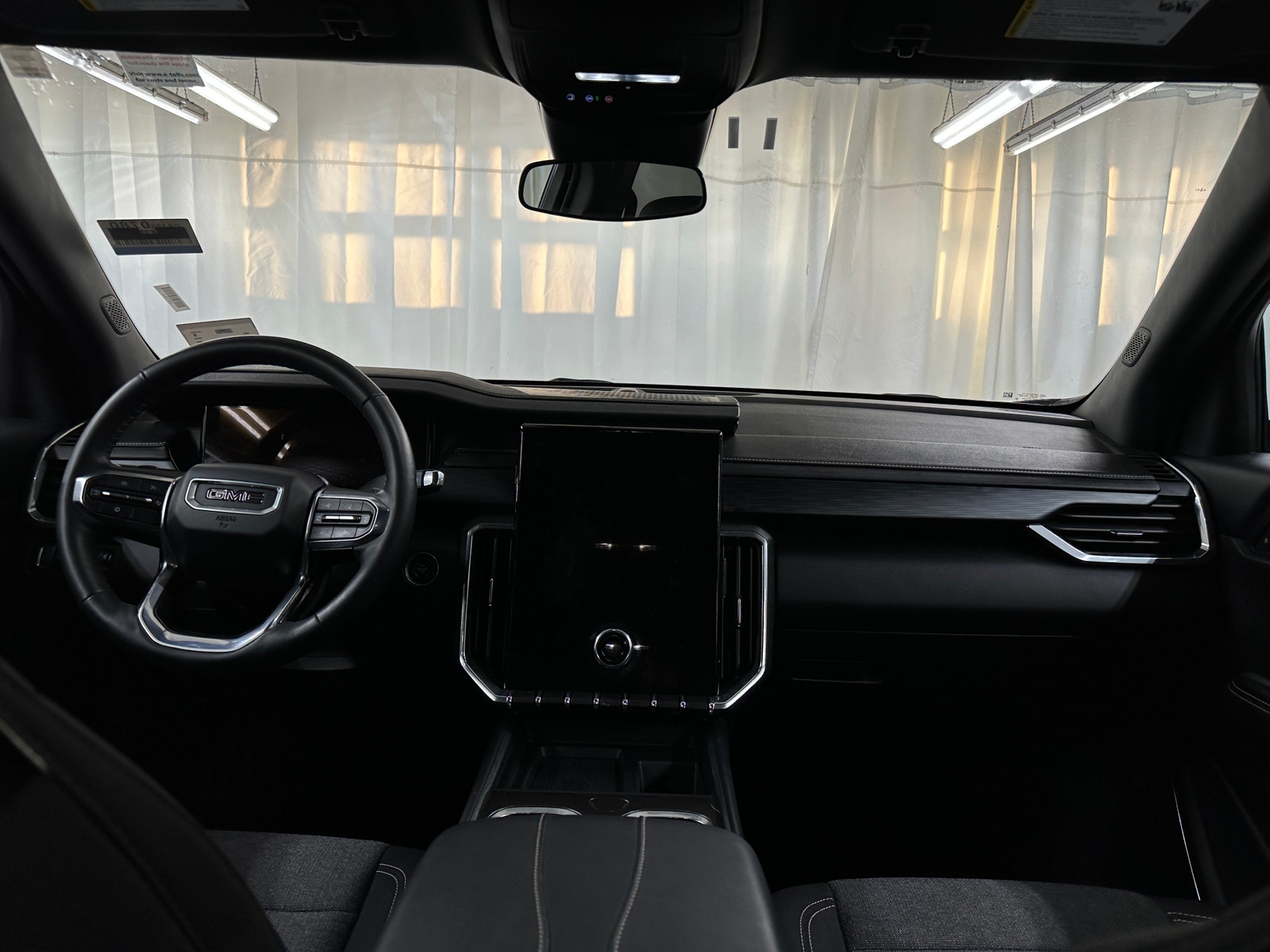 Thumbnail: 2025 GMC Acadia - 3