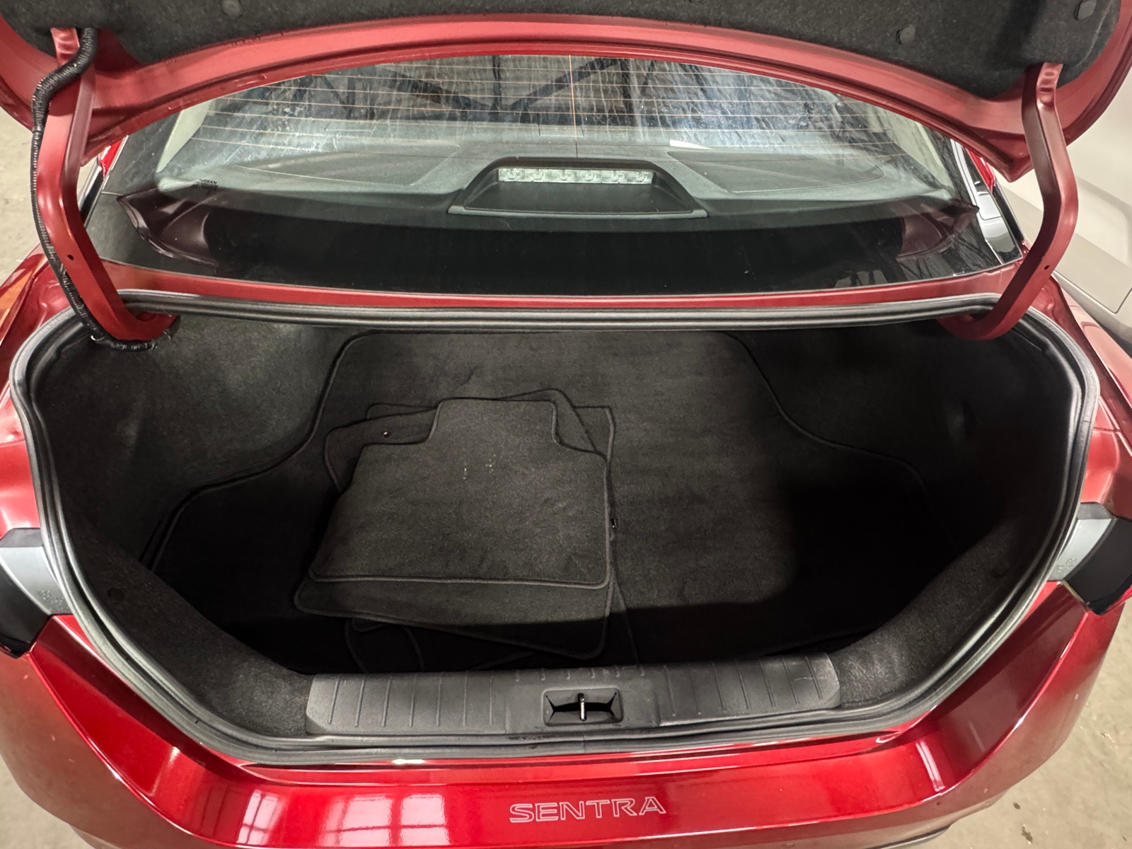 Thumbnail: 2023 Nissan Sentra - 7