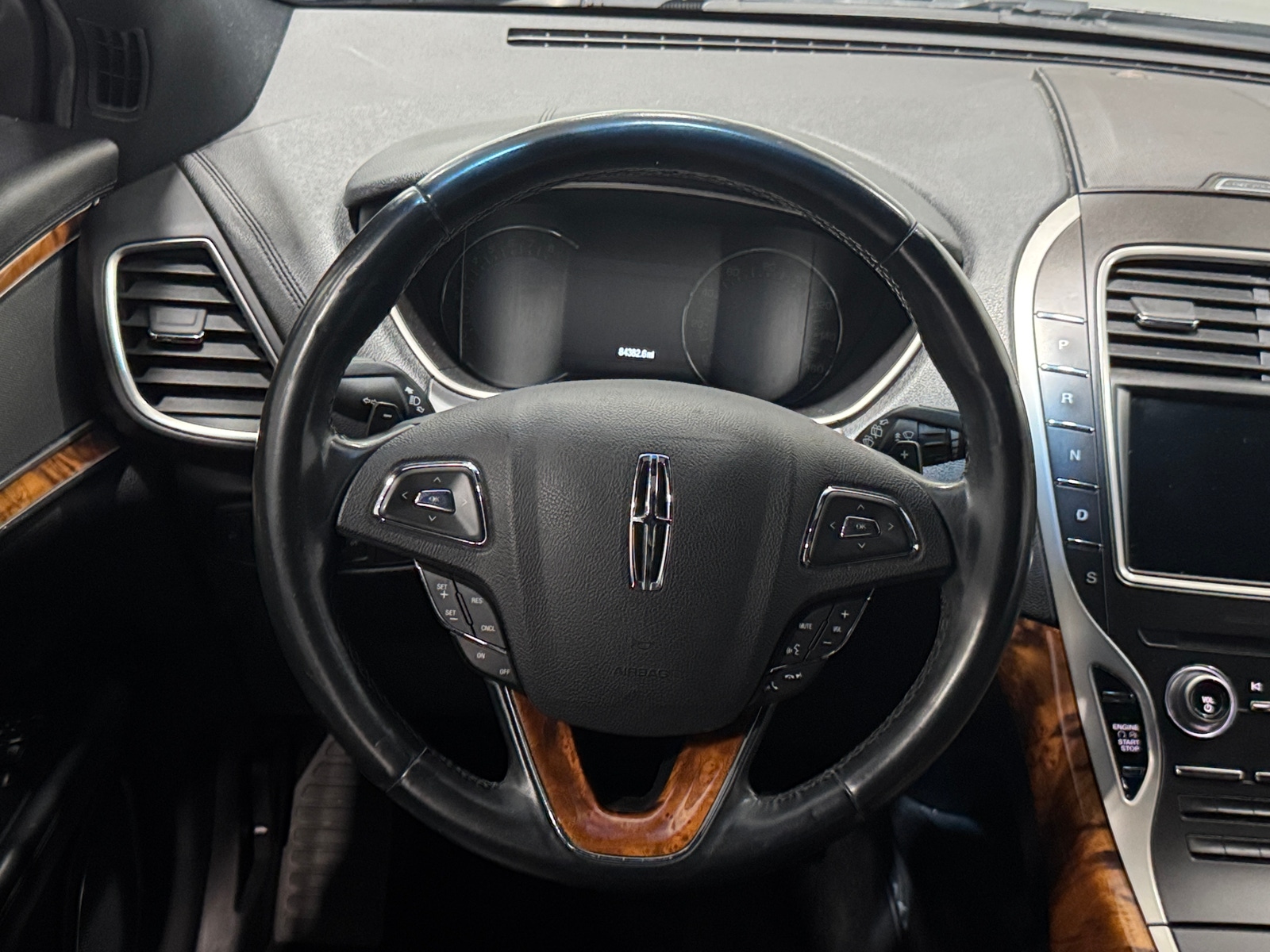 Thumbnail: 2016 Lincoln MKX - 4