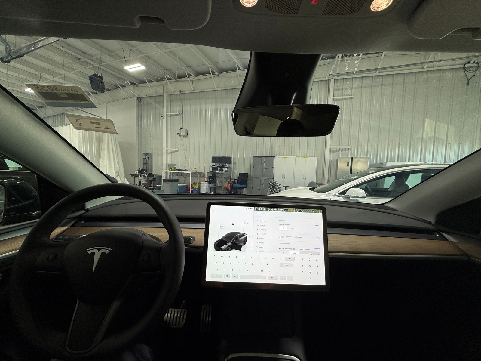 Thumbnail: 2025 Tesla Model Y - 2