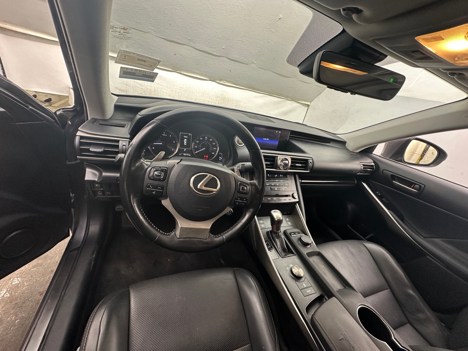 Thumbnail: 2017 Lexus IS - 2