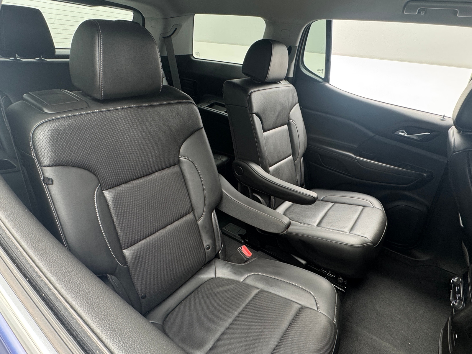 Thumbnail: 2023 GMC Acadia - 5