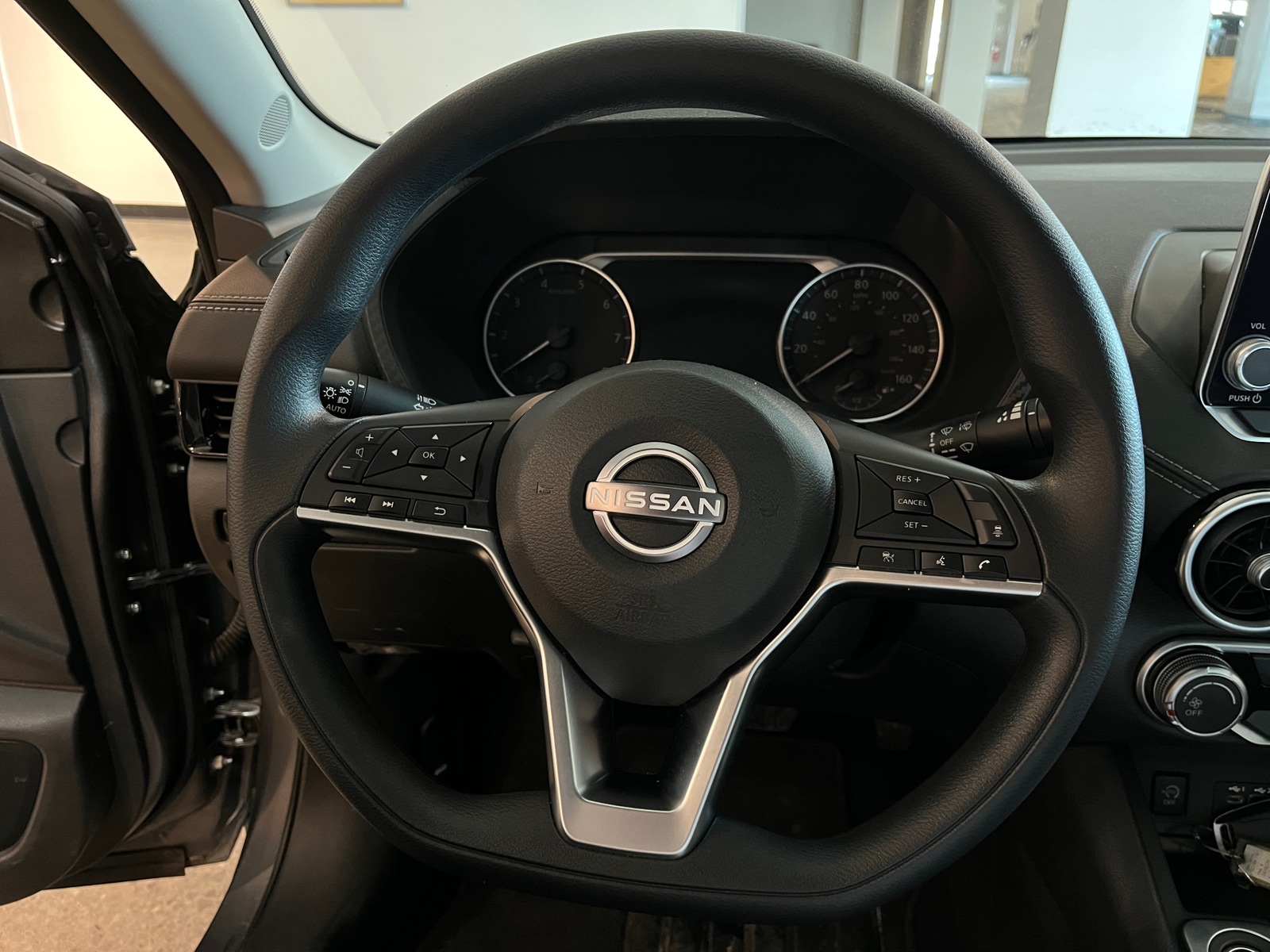 Thumbnail: 2025 Nissan Sentra - 5