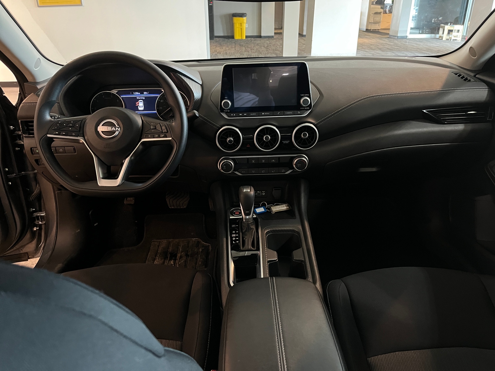 Thumbnail: 2025 Nissan Sentra - 3