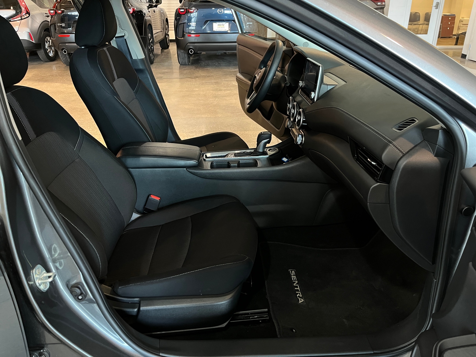 Thumbnail: 2025 Nissan Sentra - 2