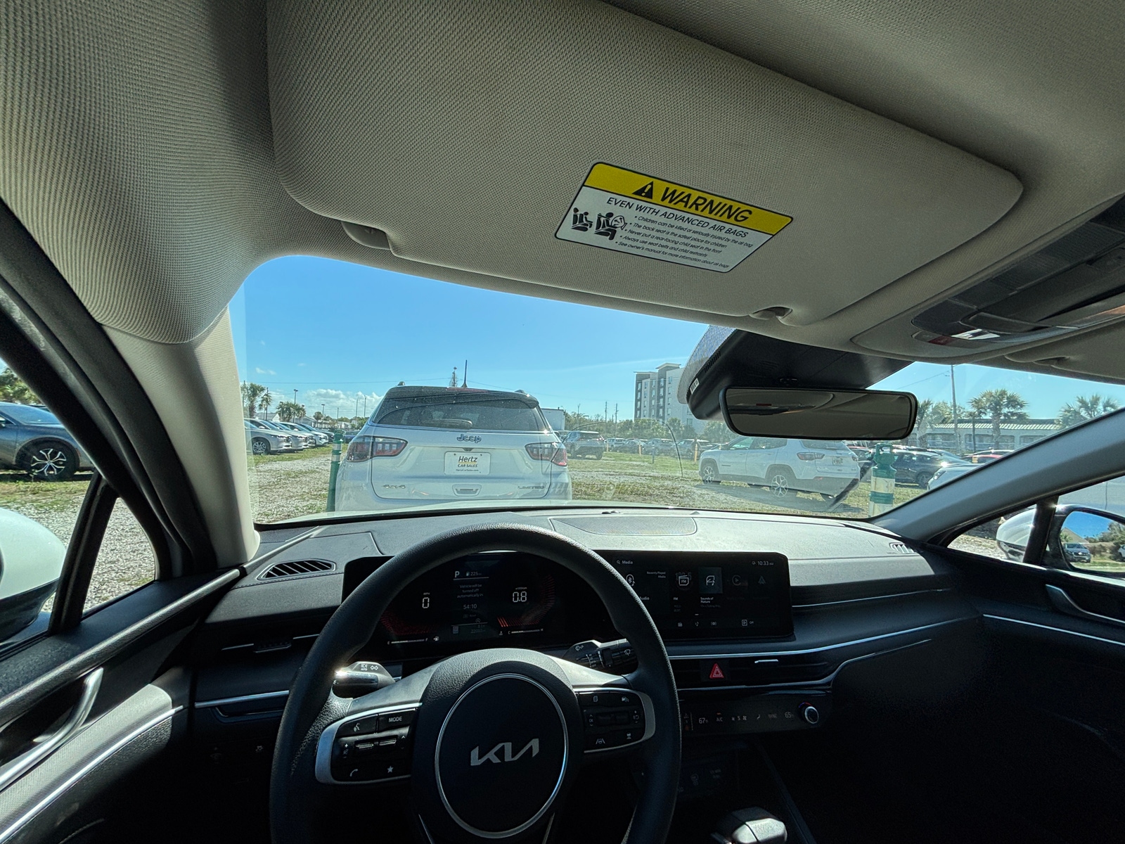 Thumbnail: 2025 Kia K5 - 3