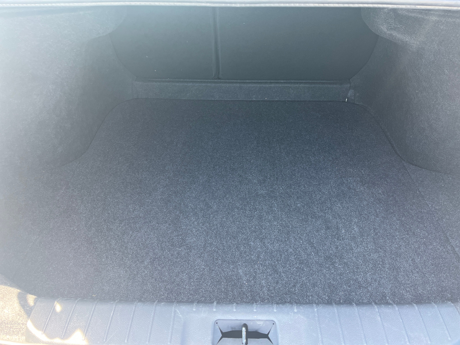 Thumbnail: 2025 Nissan Sentra - 4