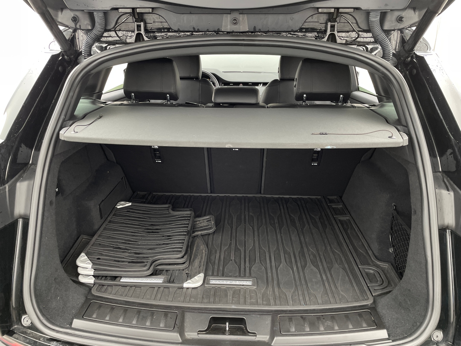 Thumbnail: 2020 Land Rover Range Rover Evoque - 6