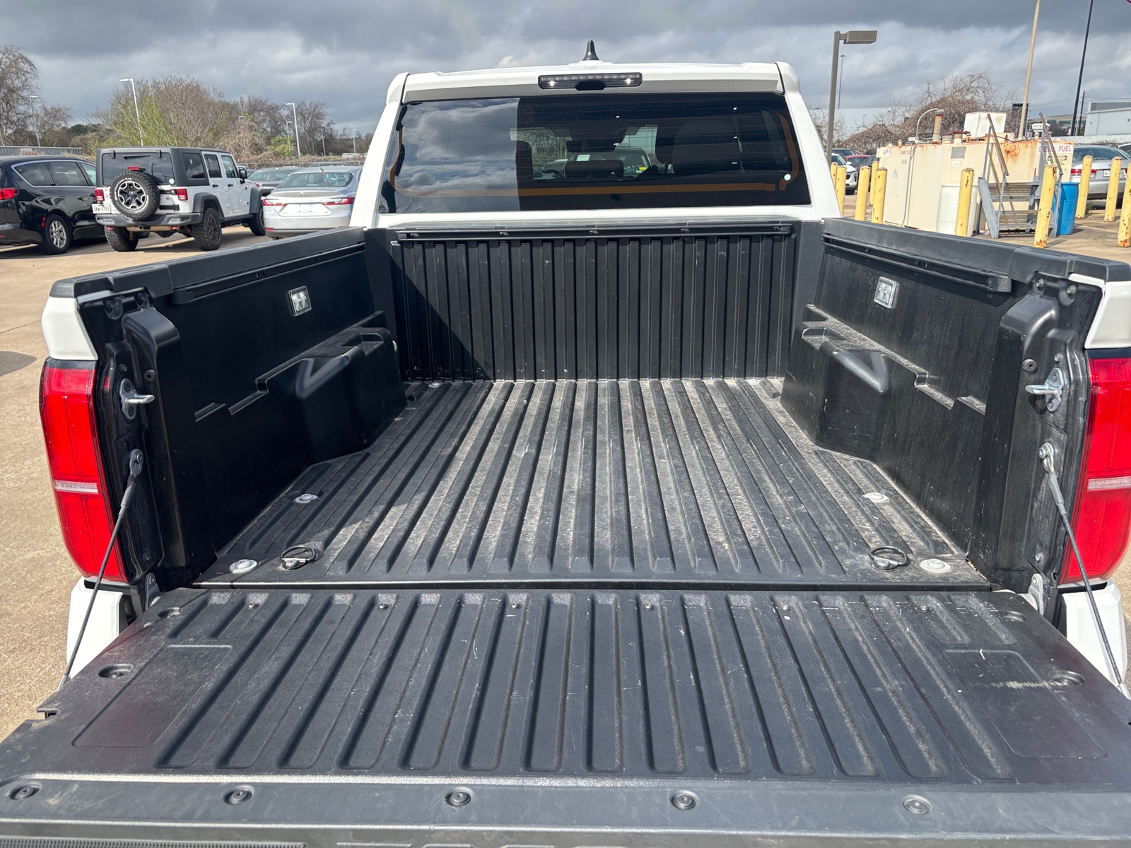 Thumbnail: 2025 Toyota Tacoma - 6