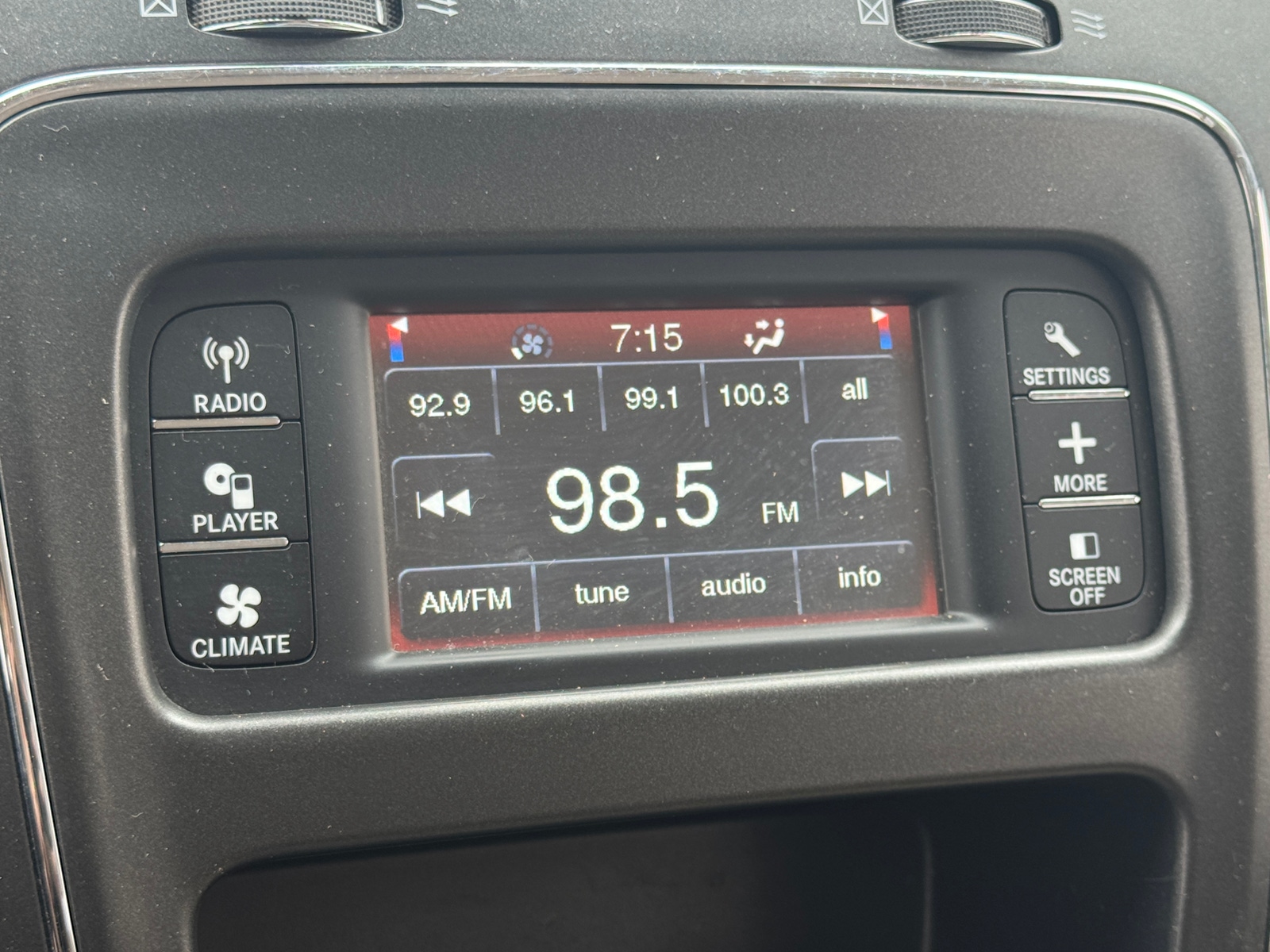 Thumbnail: 2019 Dodge Journey - 4