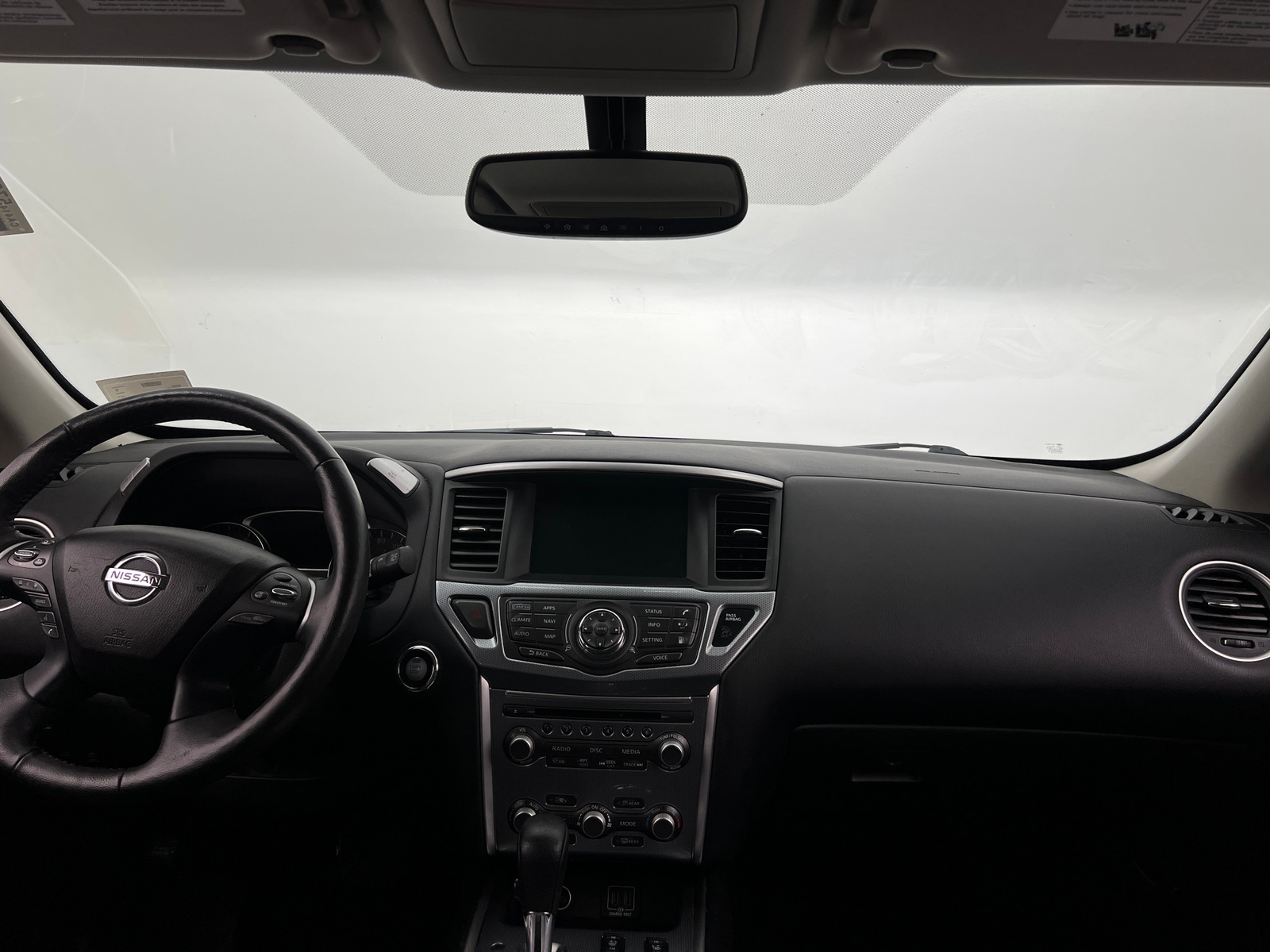 Thumbnail: 2018 Nissan Pathfinder - 2