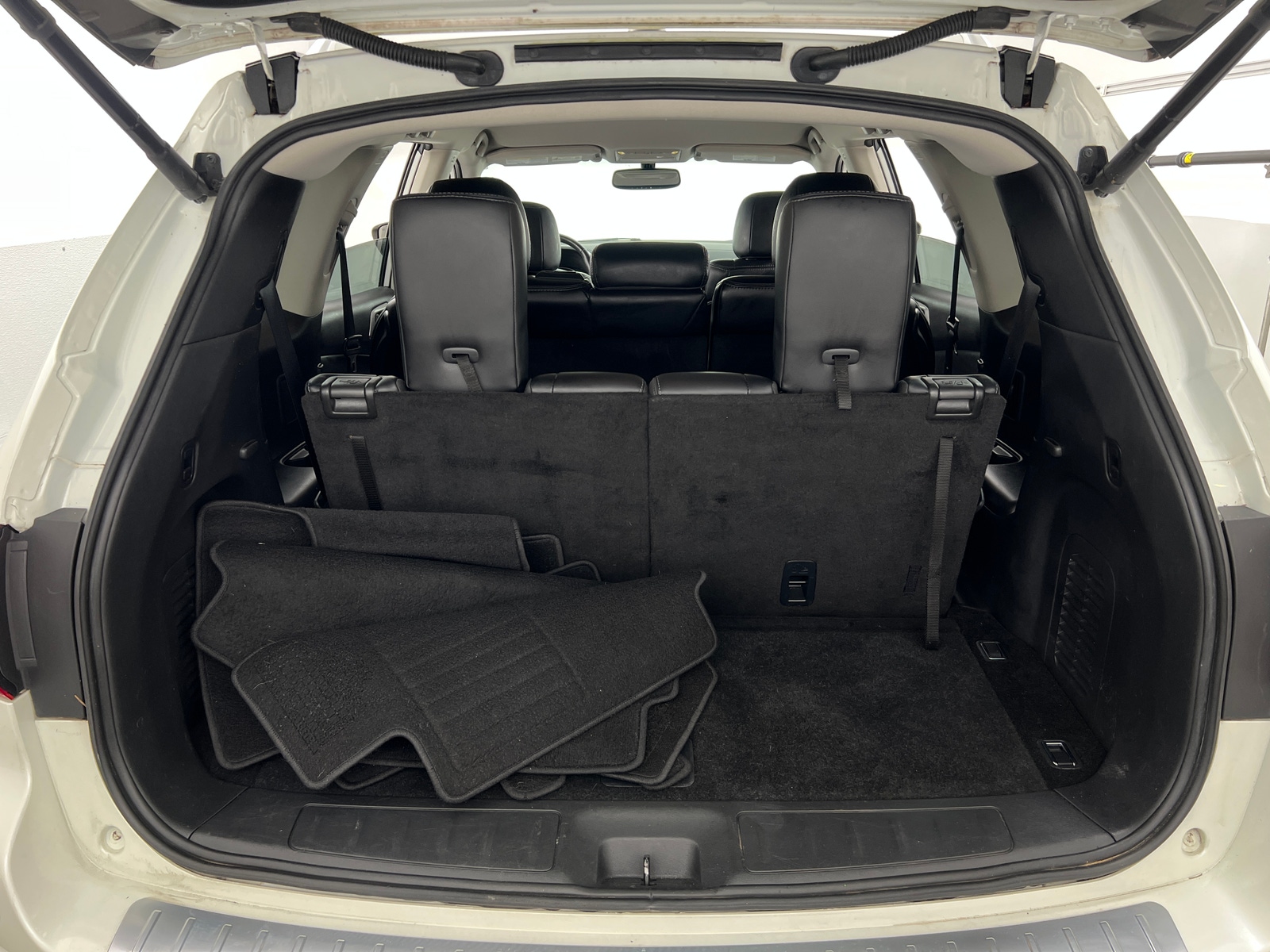 Thumbnail: 2018 Nissan Pathfinder - 6