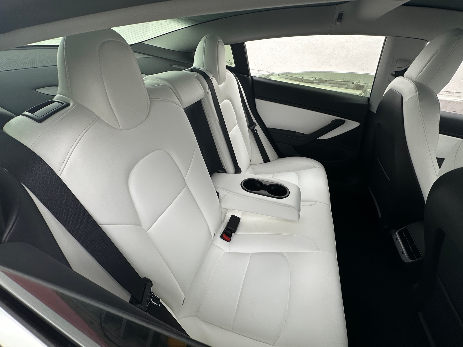 Thumbnail: 2020 Tesla Model 3 - 5