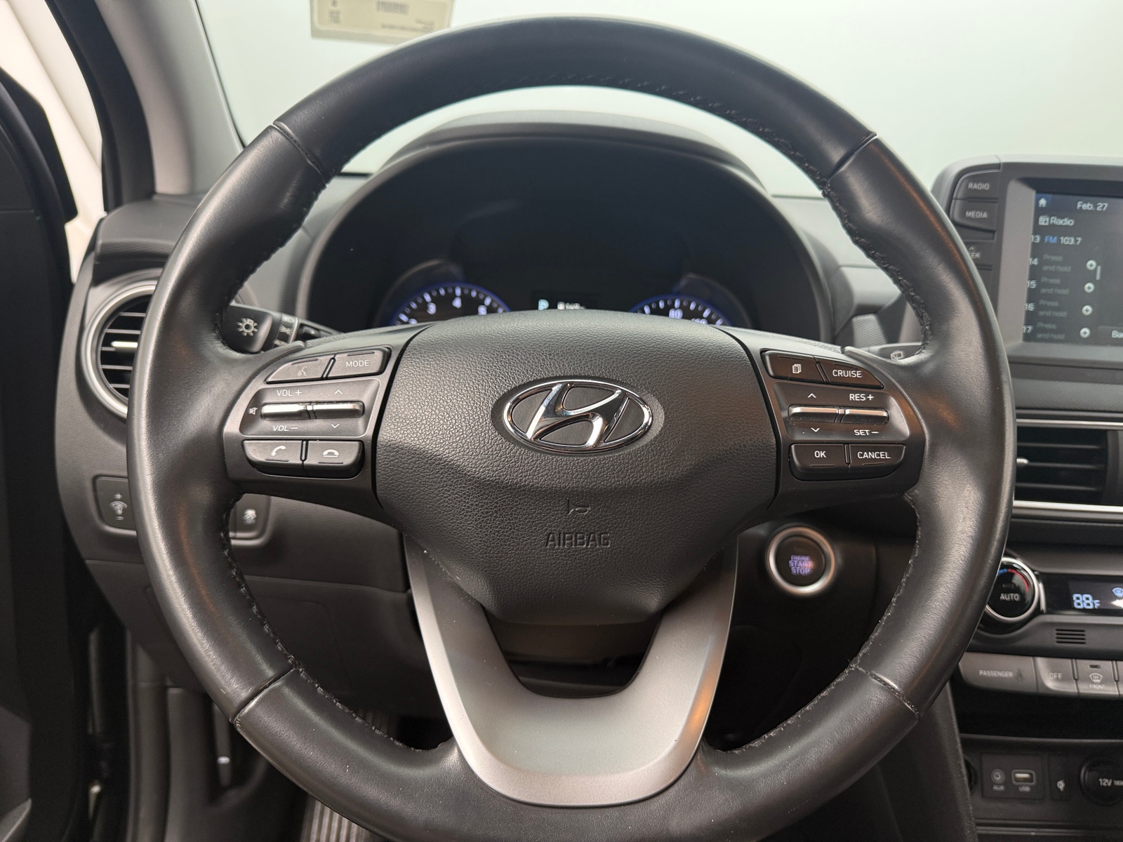 Thumbnail: 2021 Hyundai Kona - 4