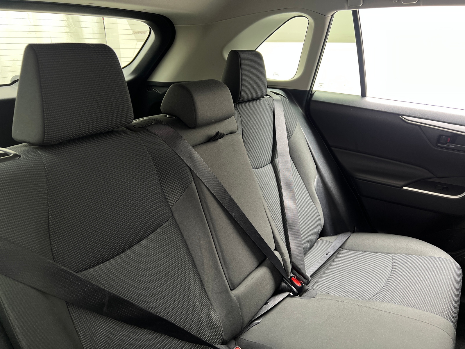 Thumbnail: 2025 Toyota RAV4 - 6