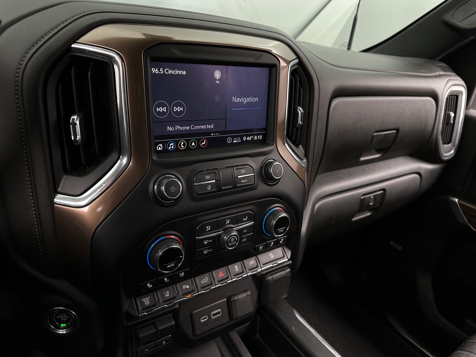 Thumbnail: 2020 Chevrolet Silverado 3500 - 3