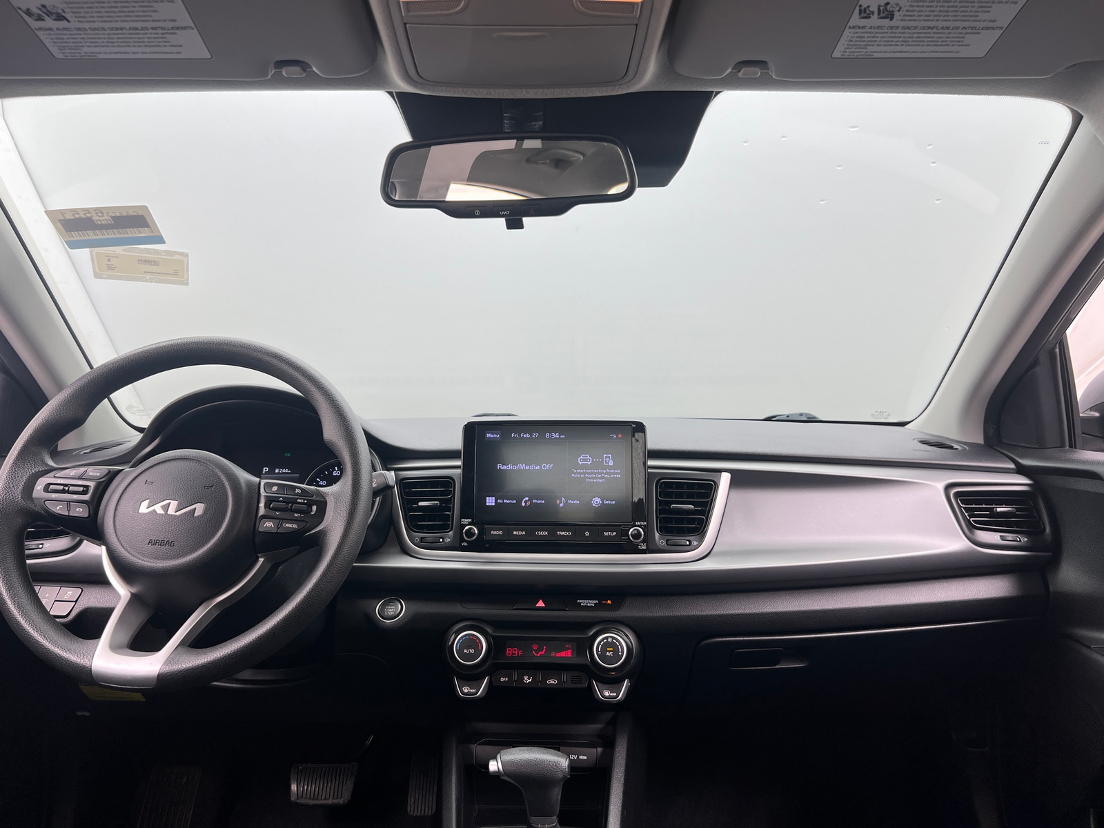 Thumbnail: 2022 Kia Rio - 3