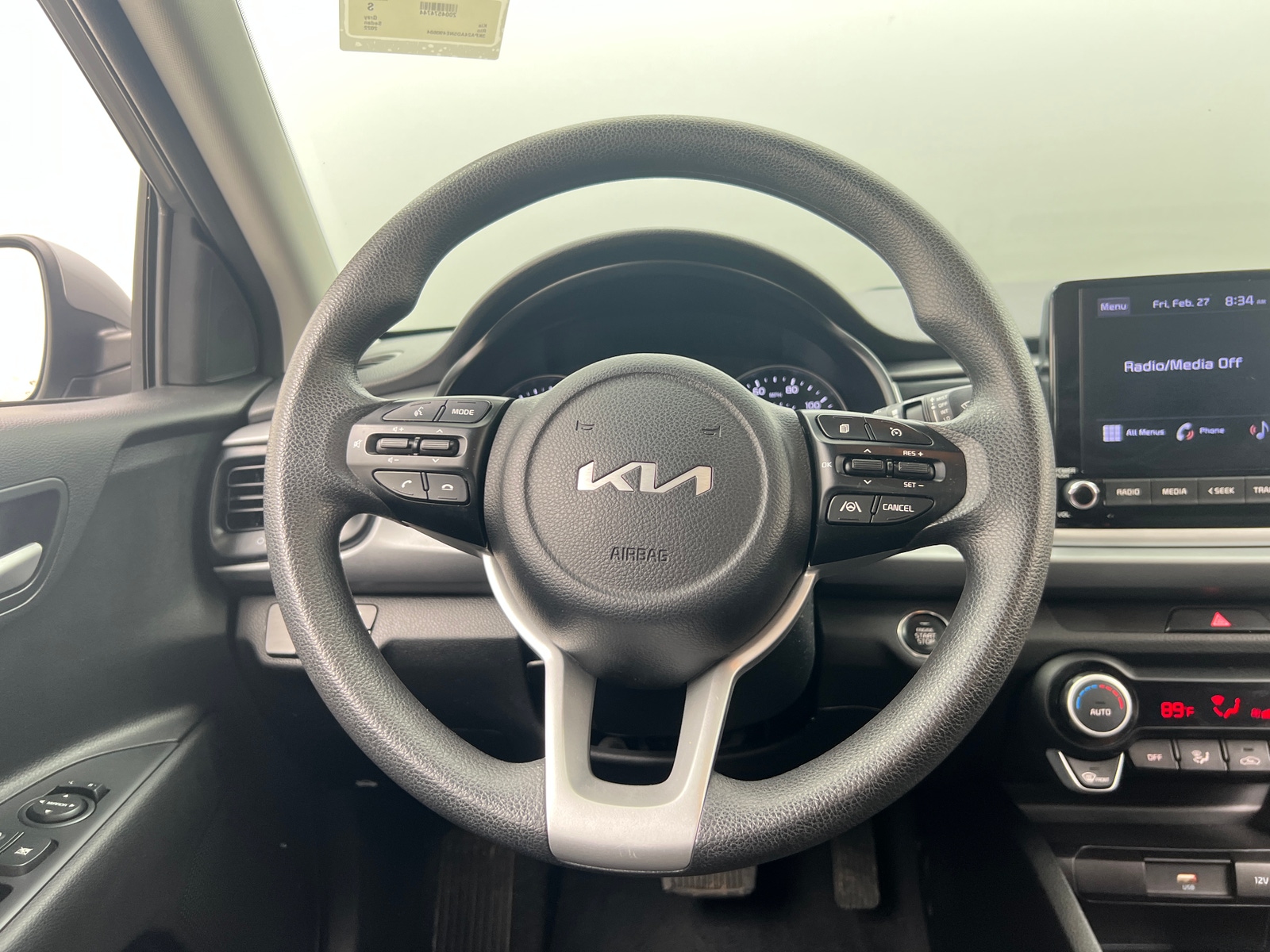 Thumbnail: 2022 Kia Rio - 5