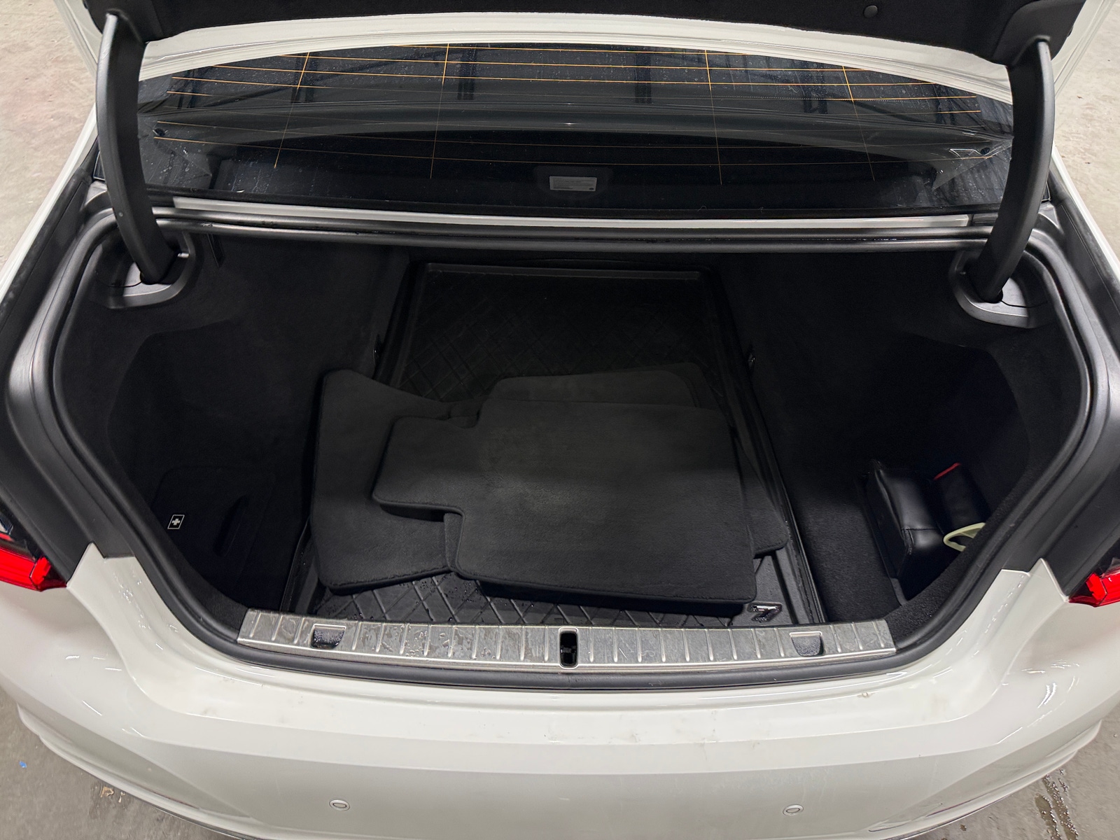 Thumbnail: 2020 BMW 7 Series - 6