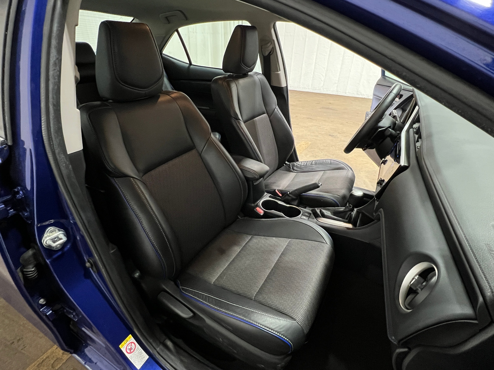 Thumbnail: 2017 Toyota Corolla - 2