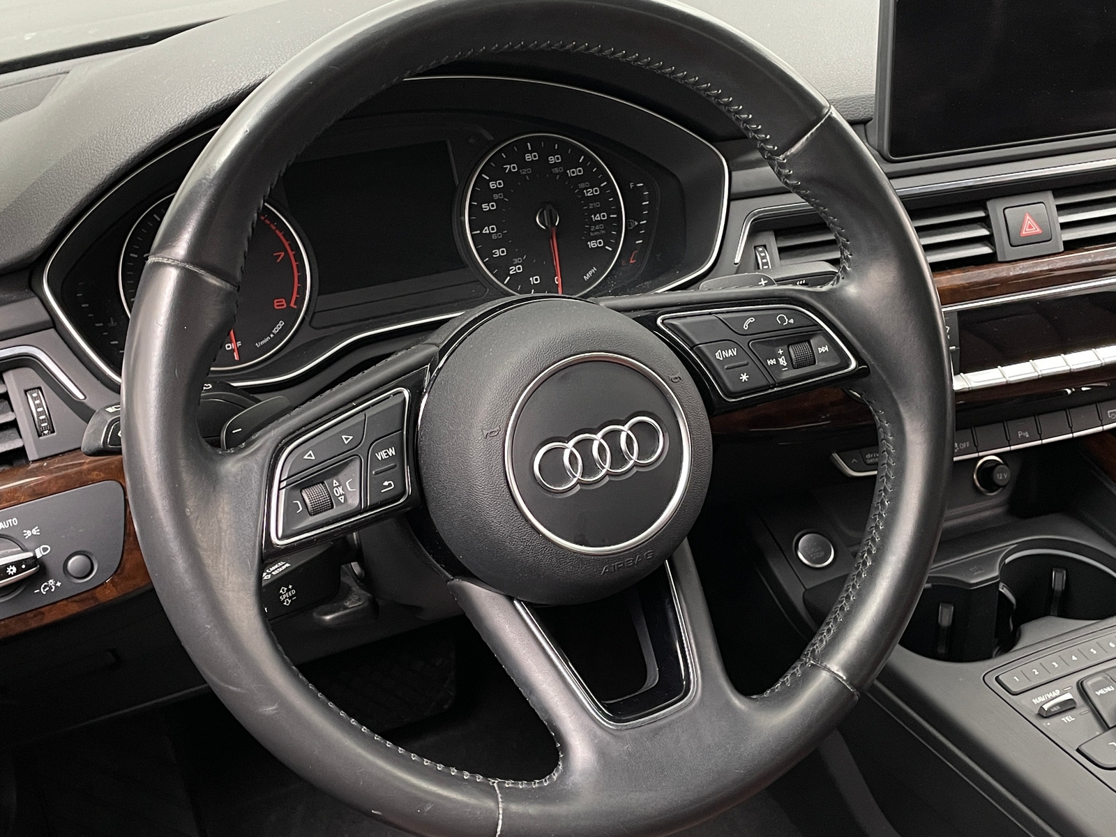 Thumbnail: 2017 Audi A4 - 4