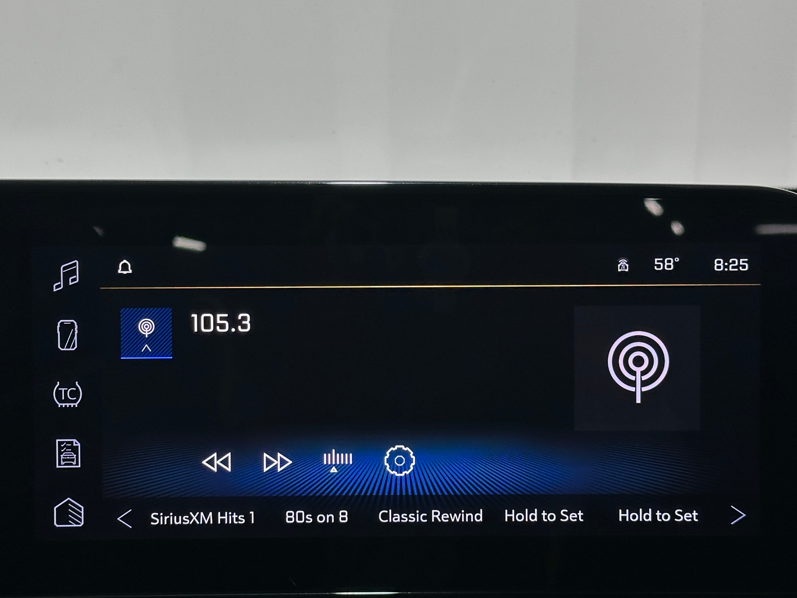 Thumbnail: 2025 Chevrolet Trax - 4