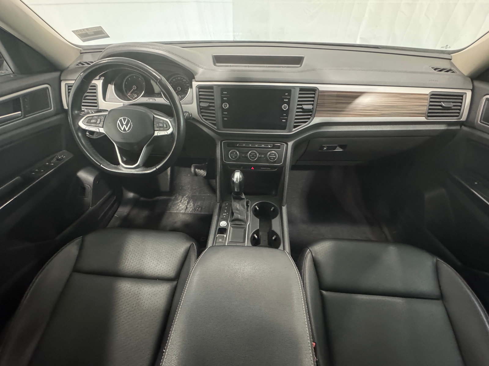 Thumbnail: 2021 Volkswagen Atlas - 2