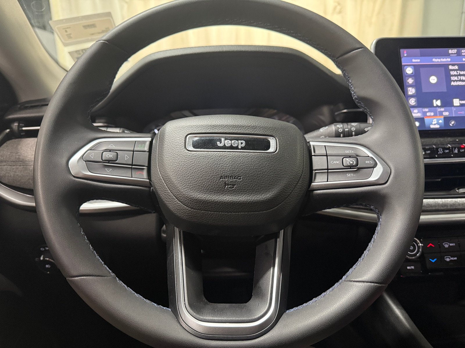 Thumbnail: 2022 Jeep Compass - 5