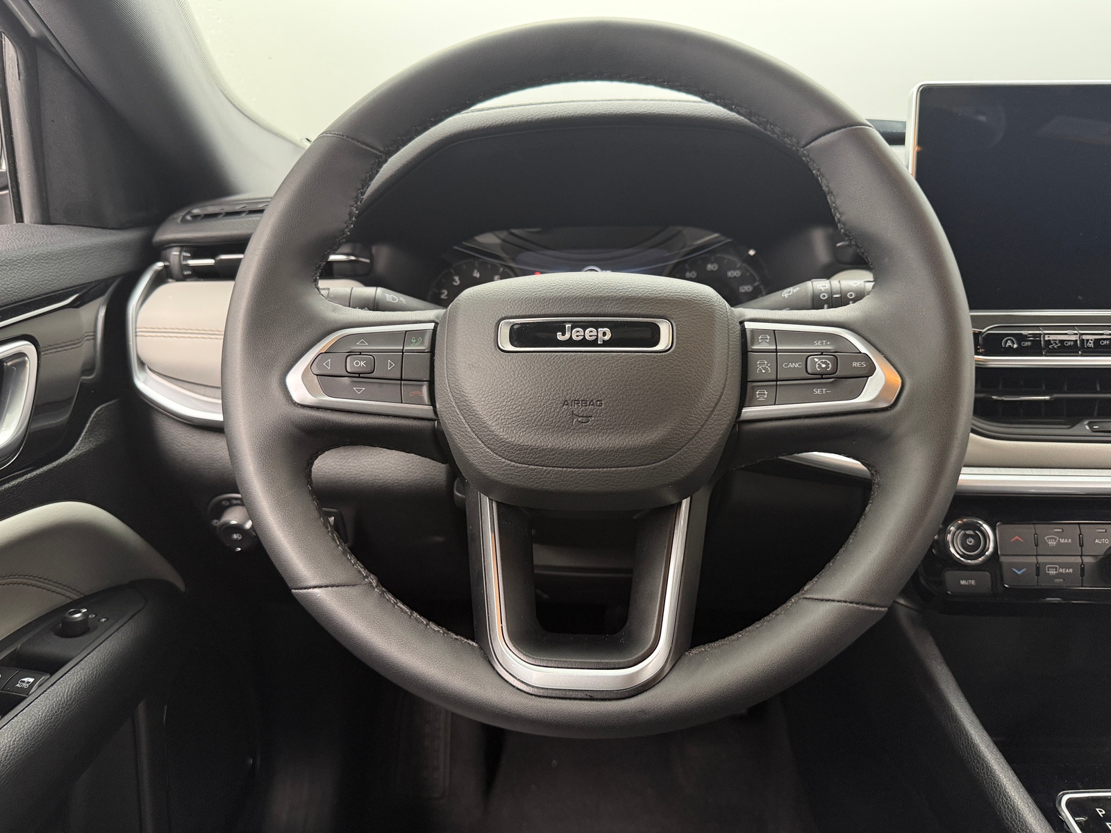 Thumbnail: 2025 Jeep Compass - 4