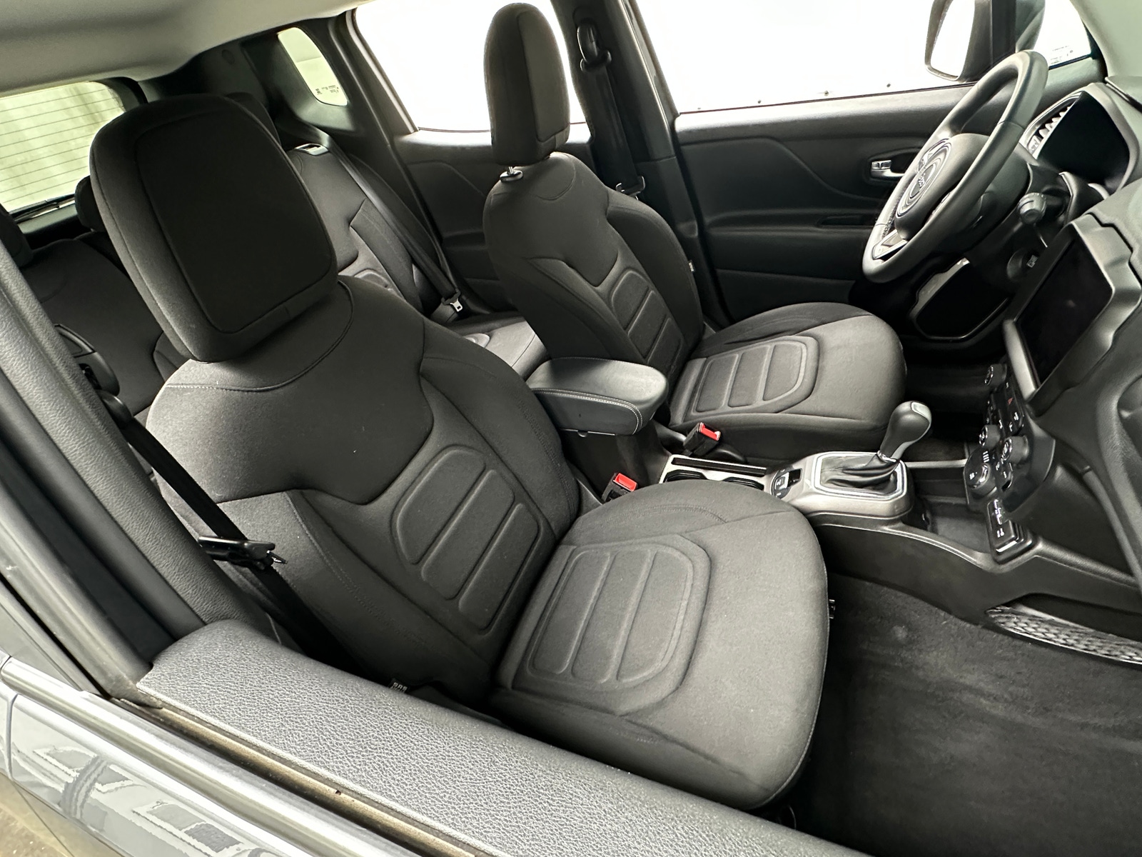 Thumbnail: 2022 Jeep Renegade - 2