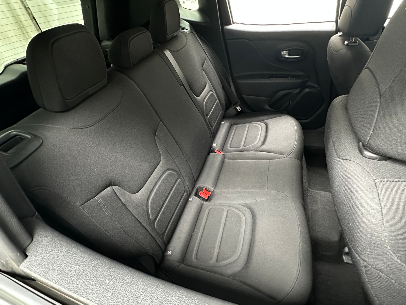 Thumbnail: 2022 Jeep Renegade - 6