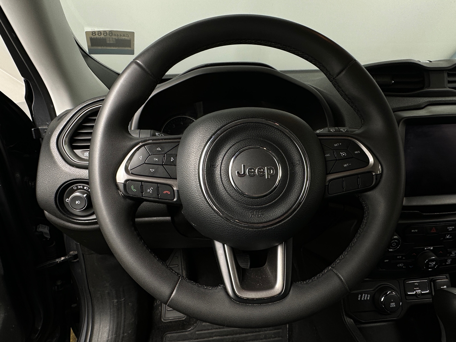 Thumbnail: 2022 Jeep Renegade - 5