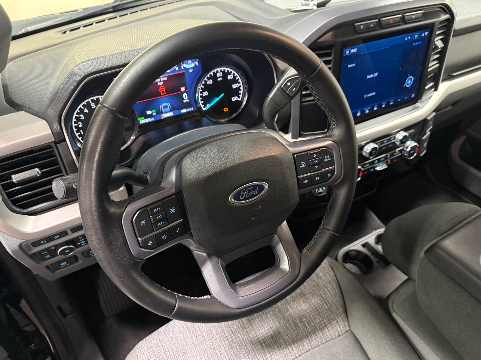 Thumbnail: 2023 Ford Econoline - 5