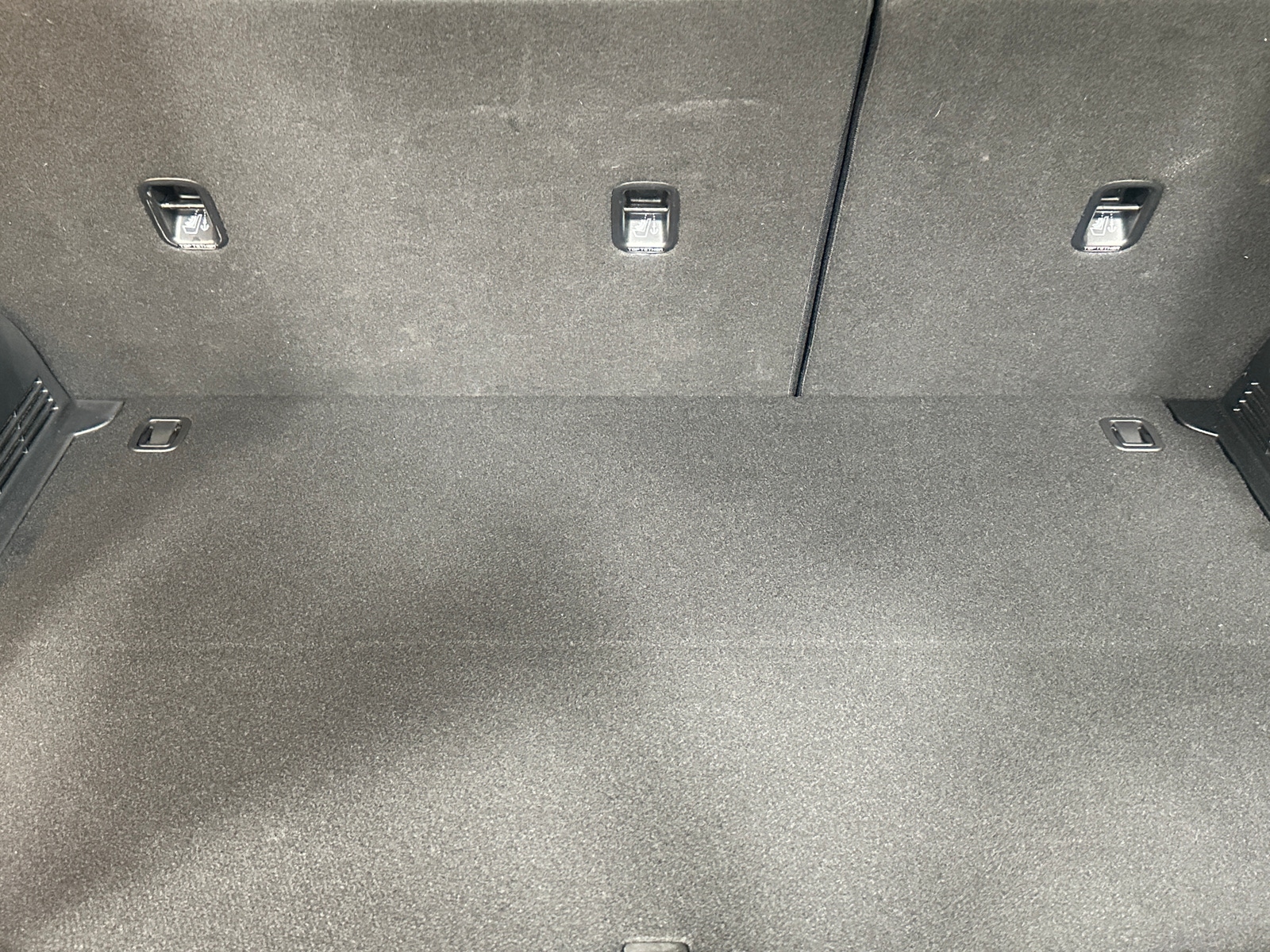 Thumbnail: 2023 Kia Soul - 7