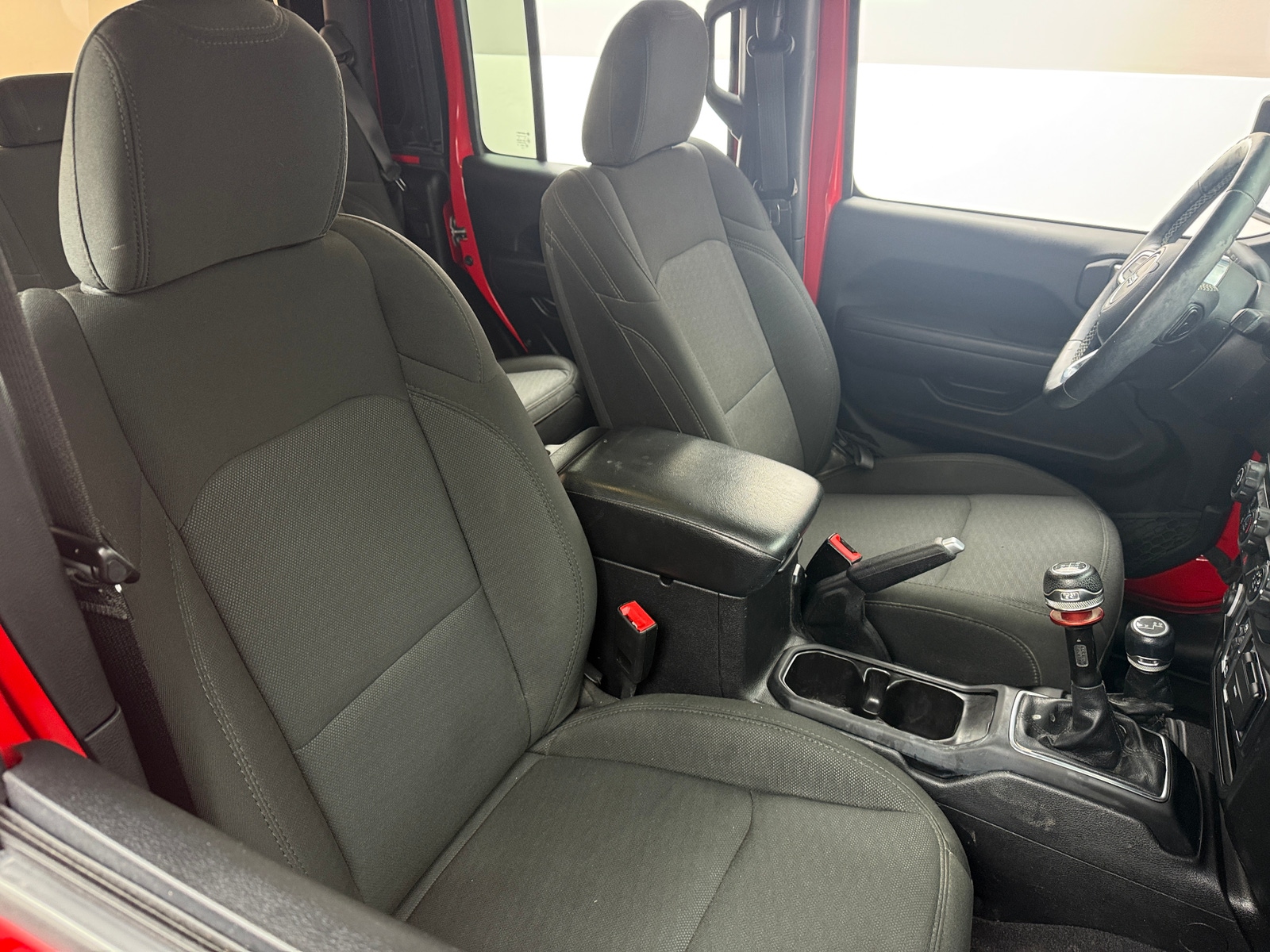 Thumbnail: 2020 Jeep Gladiator - 2