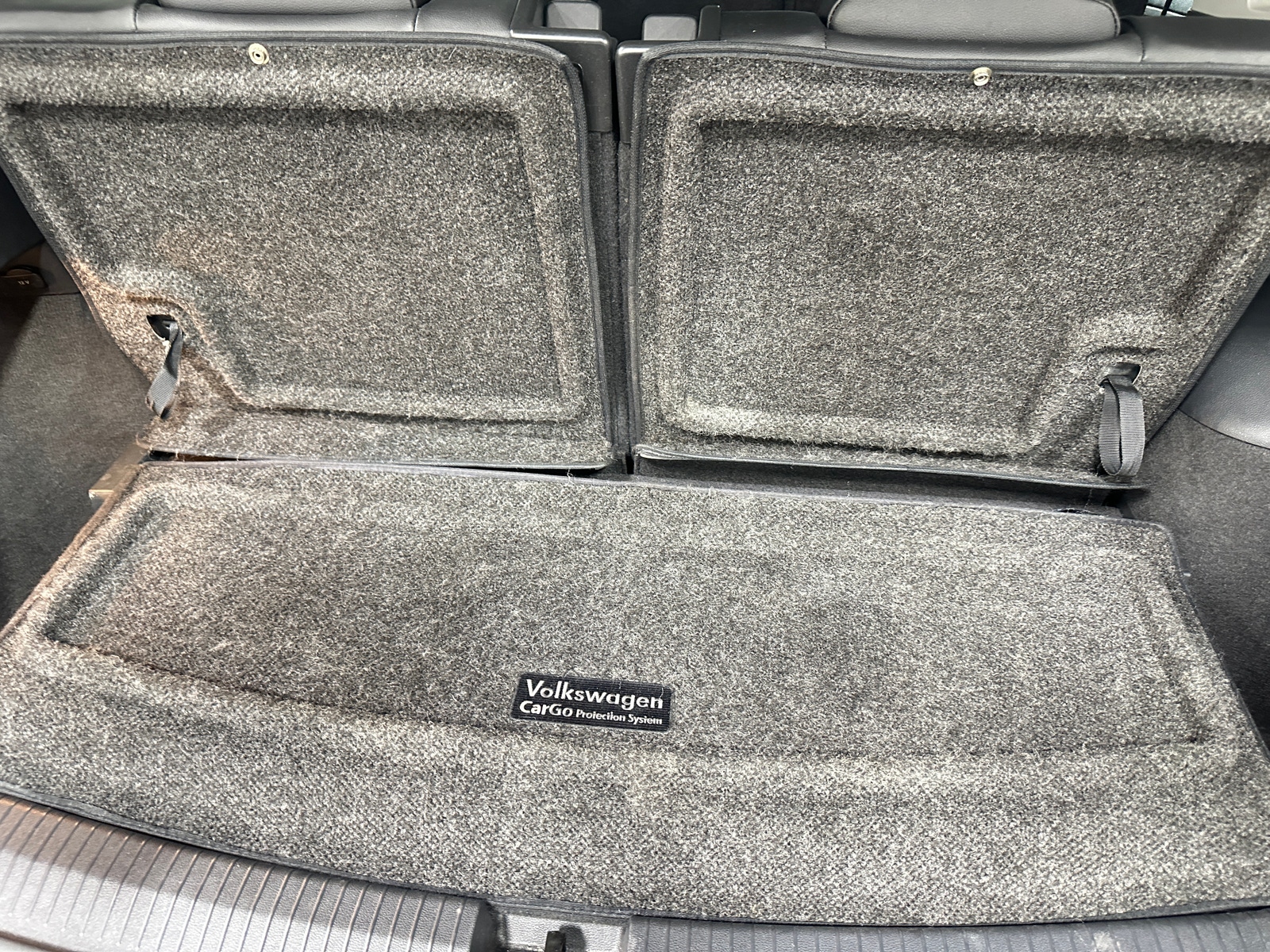 Thumbnail: 2018 Volkswagen Tiguan - 6