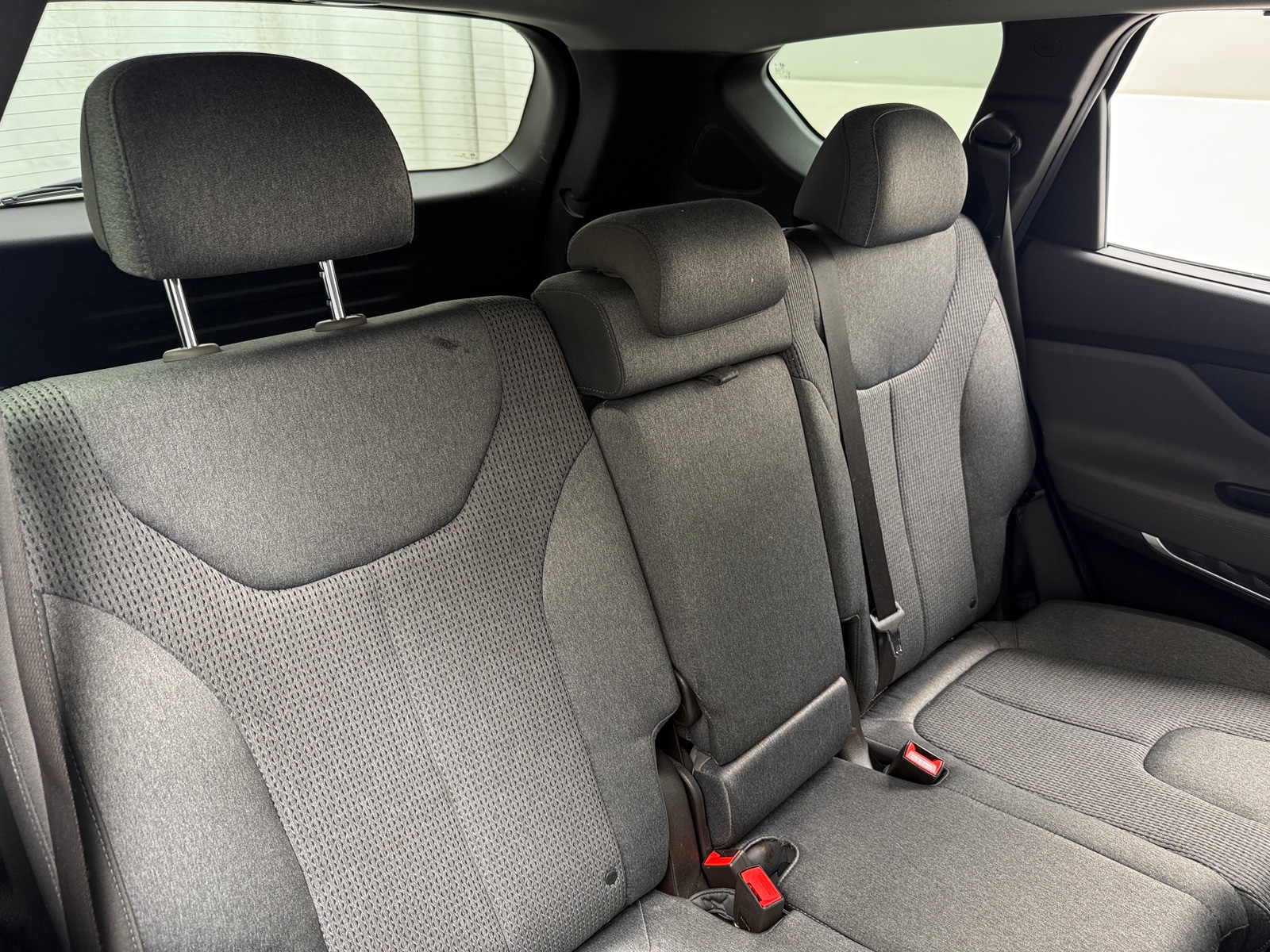 Thumbnail: 2019 Hyundai Santa Fe - 6