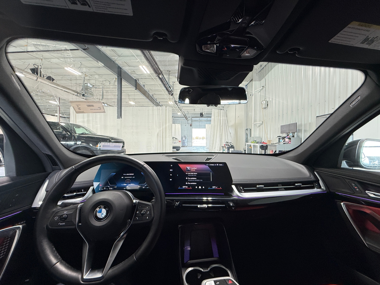 Thumbnail: 2025 BMW X1 - 2