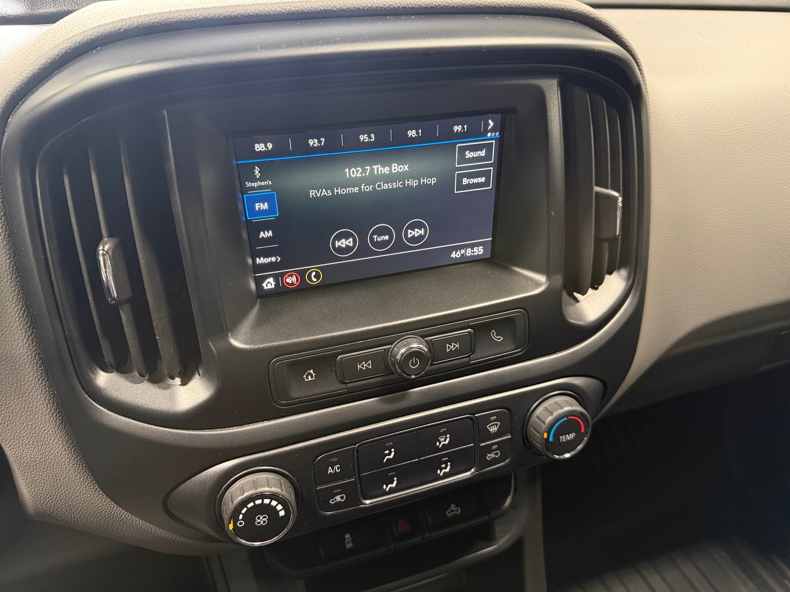 Thumbnail: 2019 Chevrolet Colorado - 4