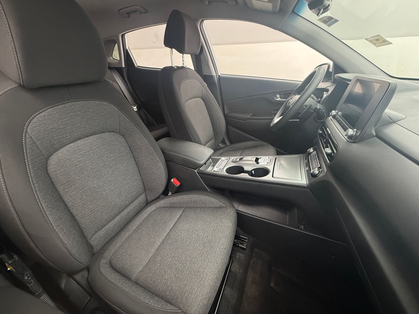 Thumbnail: 2023 Hyundai Kona - 2