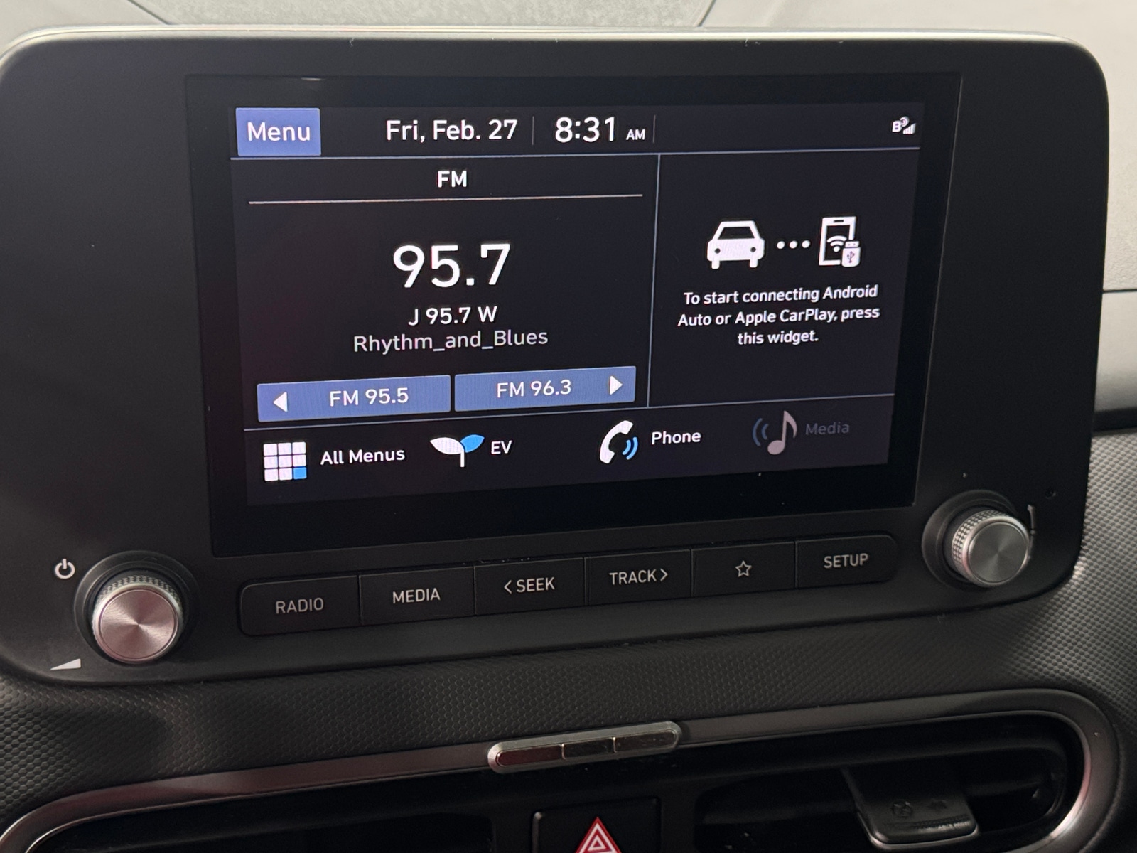 Thumbnail: 2023 Hyundai Kona - 4