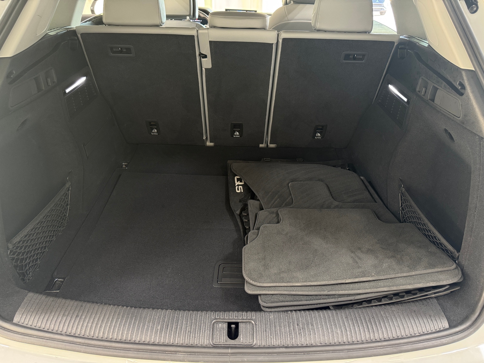 Thumbnail: 2022 Audi Q5 - 6